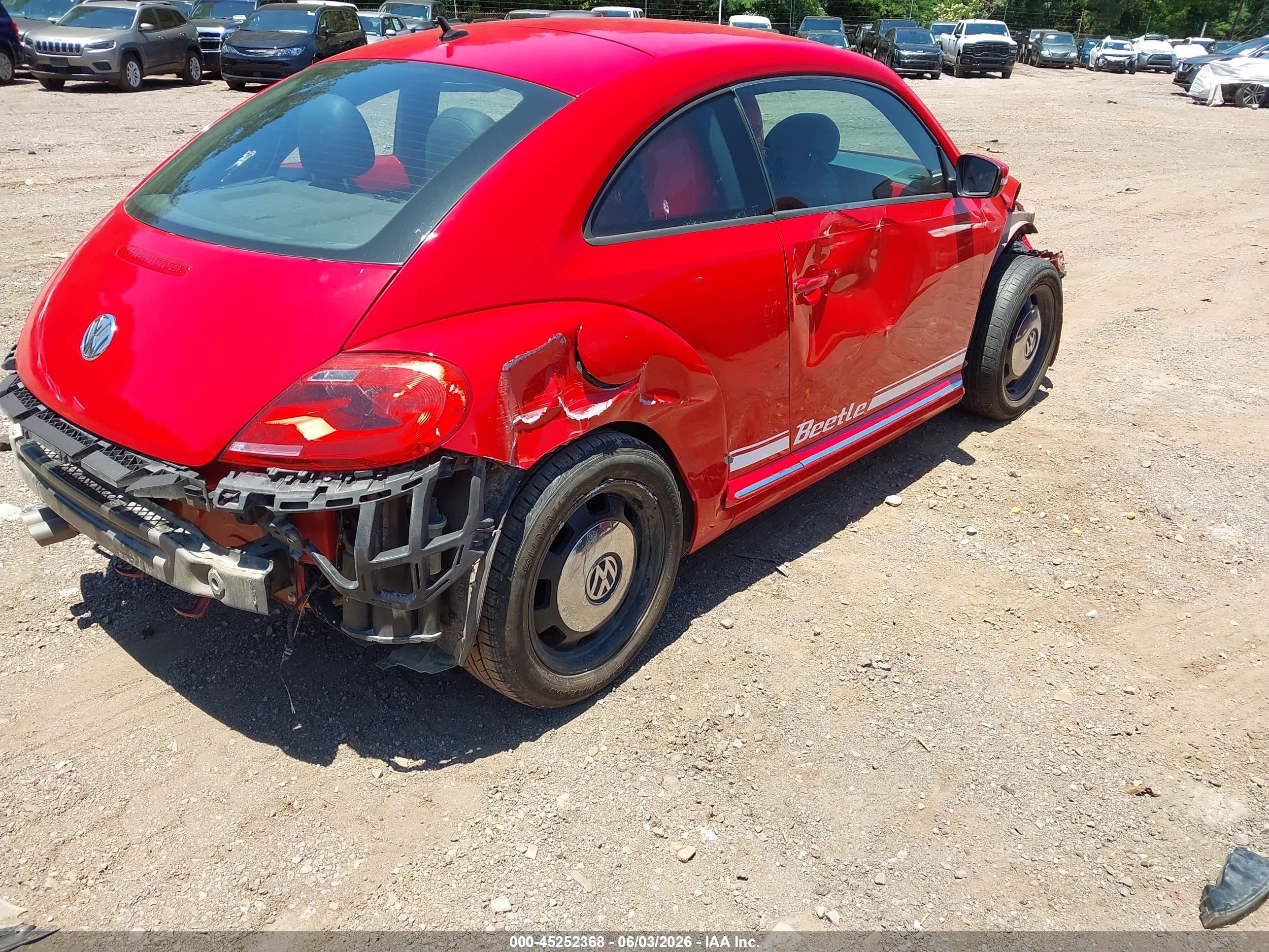 2012 Volkswagen Beetle 2.5l Red vin: 3VWHP7AT9CM624801