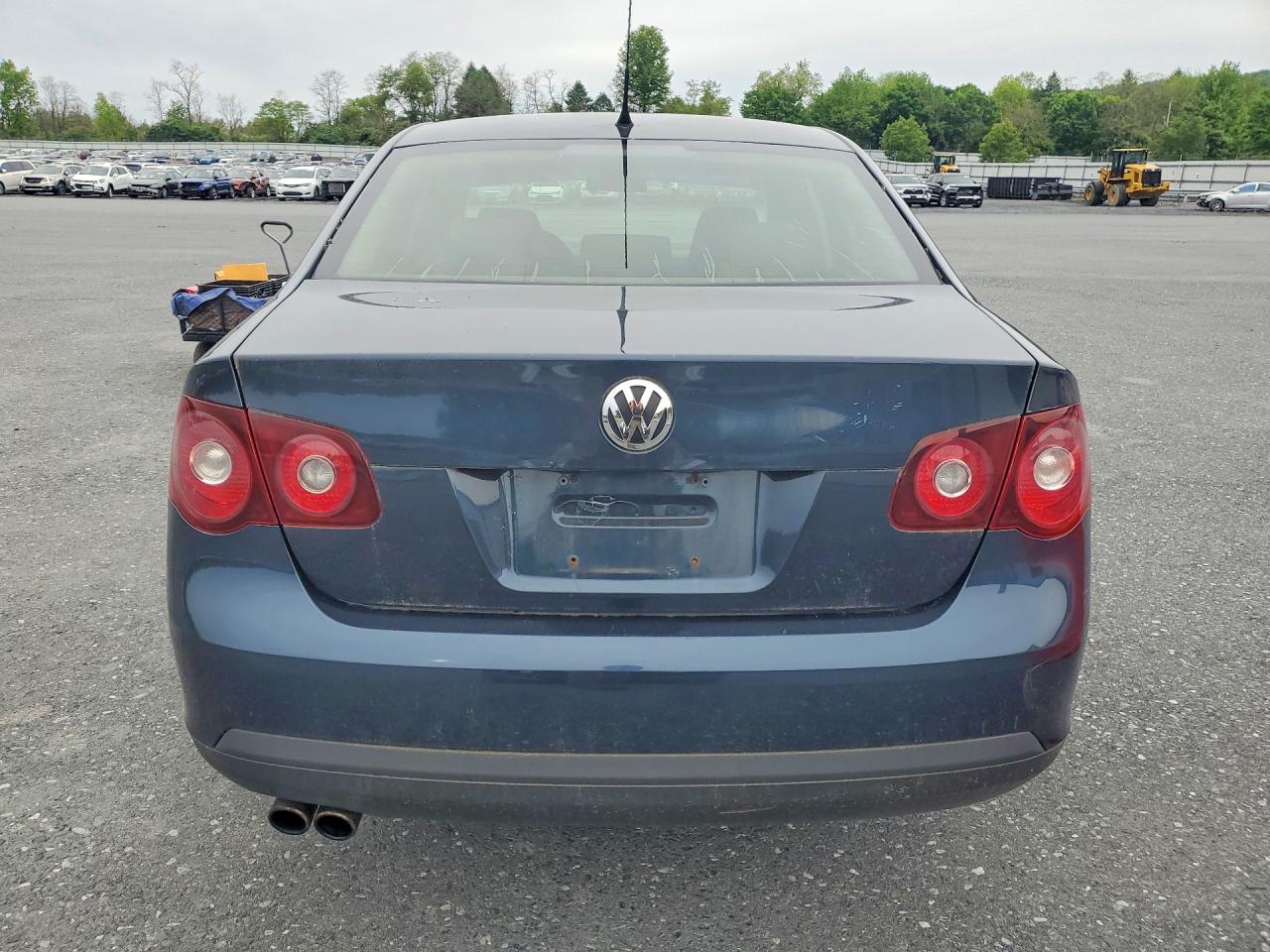 2009 Volkswagen Jetta S Blue vin: 3VWHZ71K69M020262