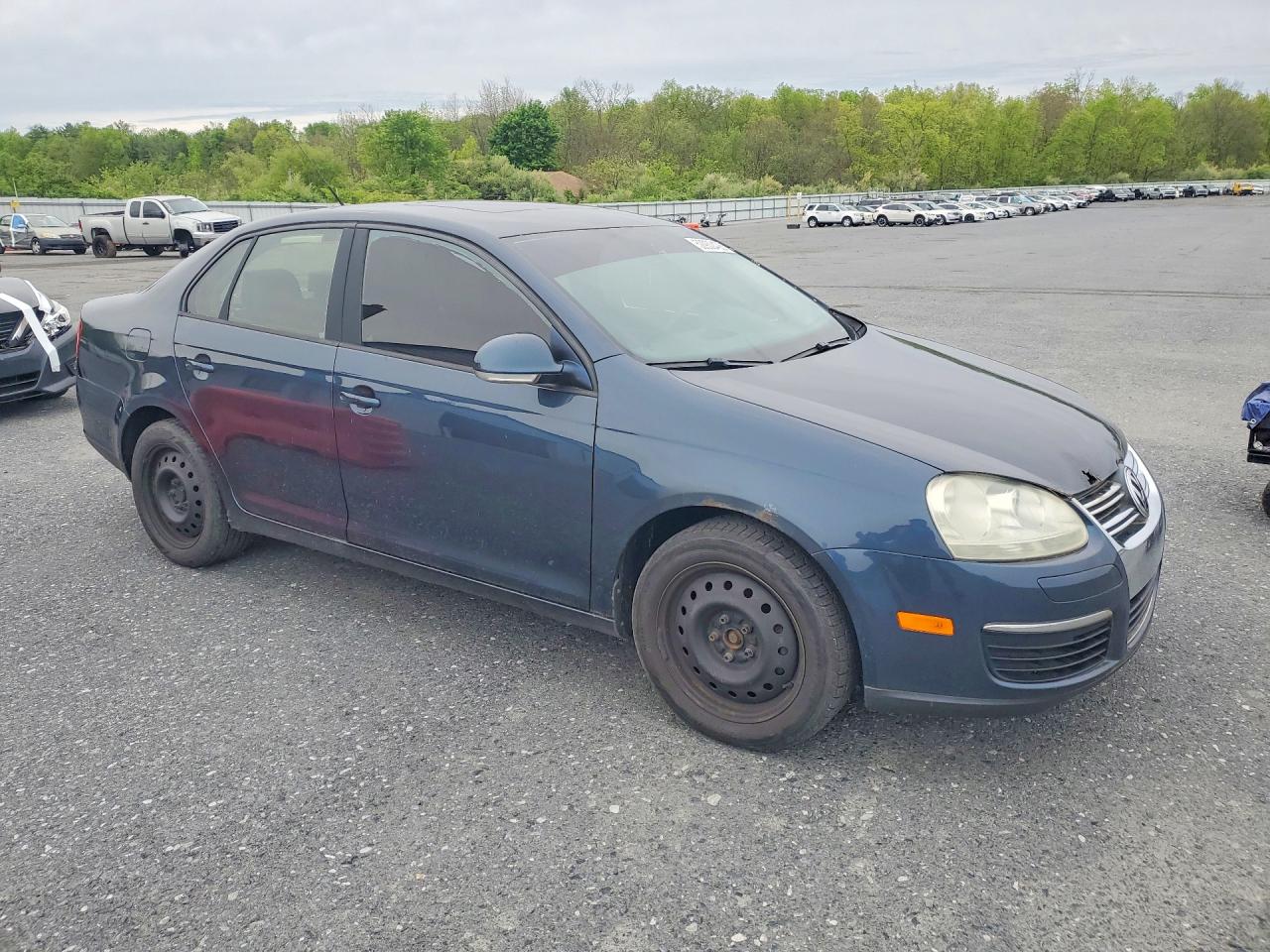 2009 Volkswagen Jetta S Blue vin: 3VWHZ71K69M020262