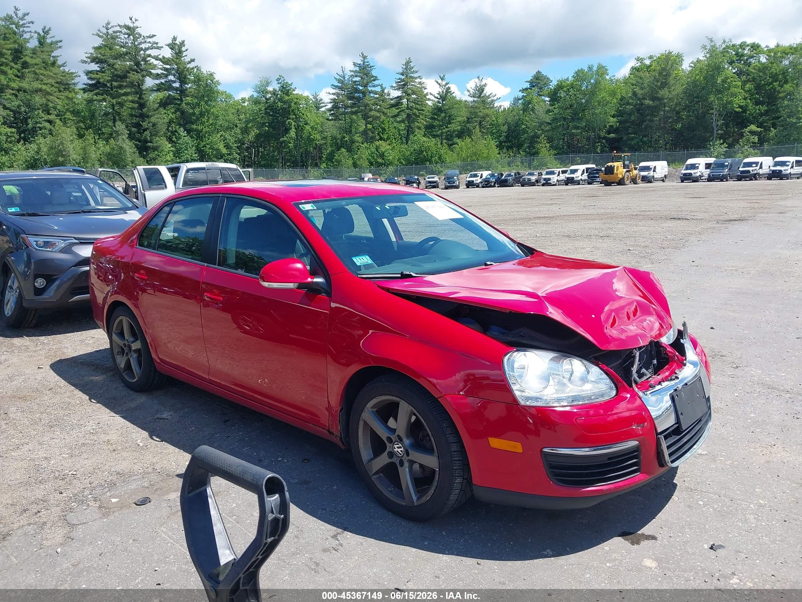 2009 Volkswagen Jetta S Красный vin: 3VWHZ71K69M136089