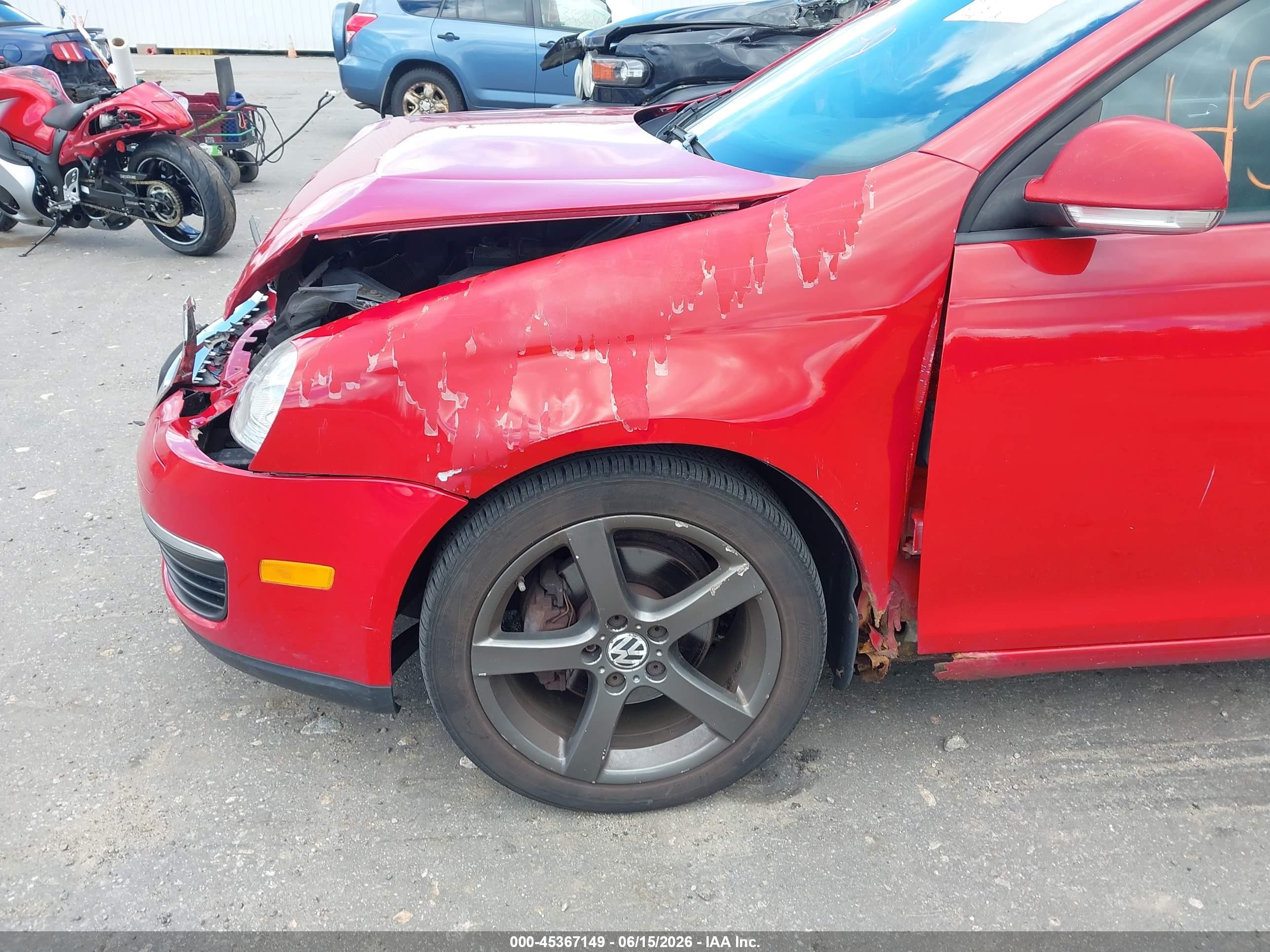 2009 Volkswagen Jetta S Red vin: 3VWHZ71K69M136089
