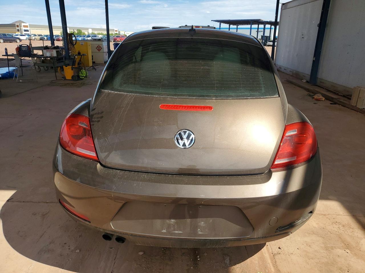 2014 Volkswagen Beetle Brown vin: 3VWJ07AT1EM662290