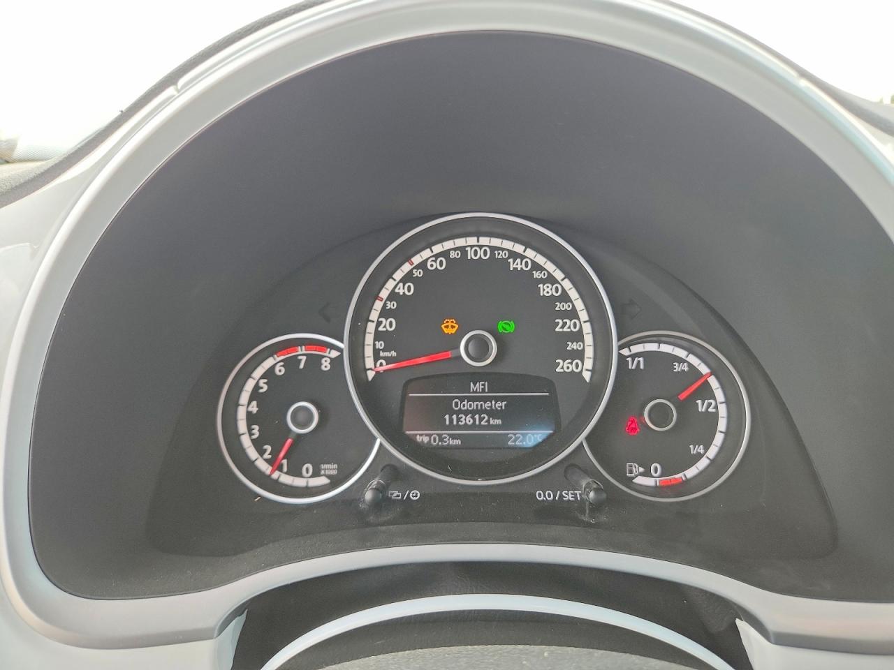 2015 Volkswagen Beetle 1.8t White vin: 3VWJ07AT4FM630306