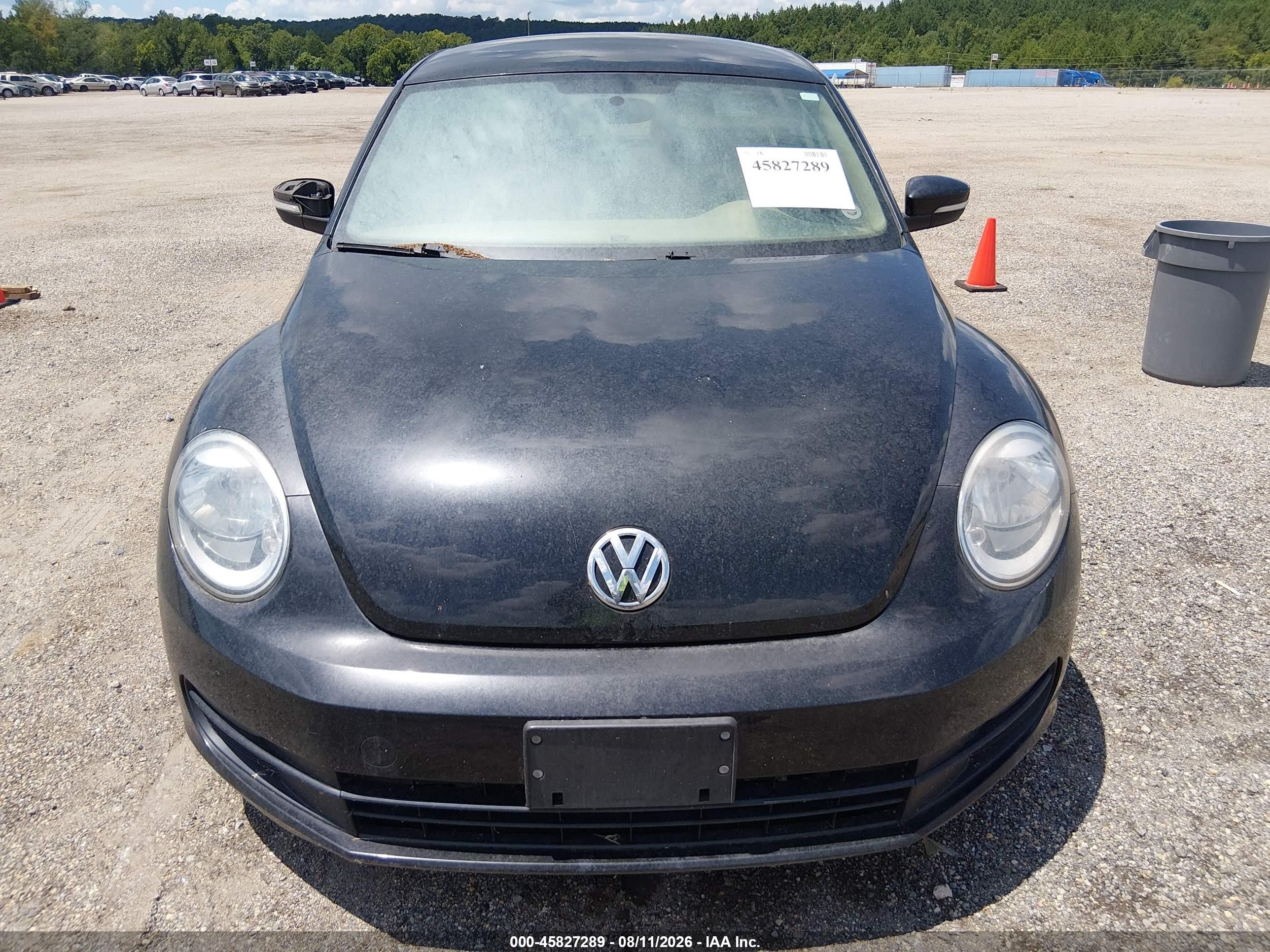 2014 Volkswagen Beetle 1.8t Черный vin: 3VWJ17AT0EM663587