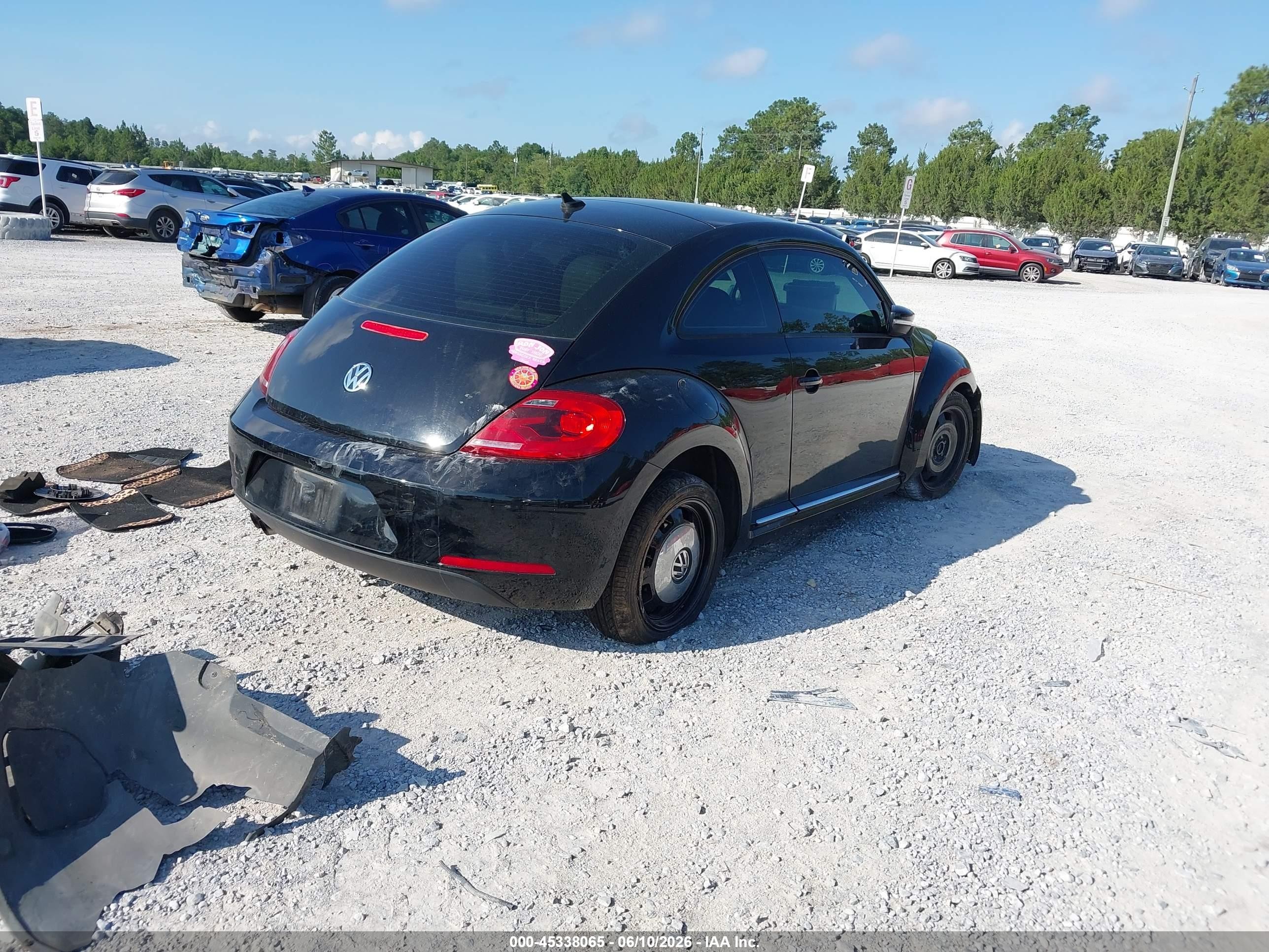 2014 Volkswagen Beetle 1.8t Black vin: 3VWJ17AT0EM665064