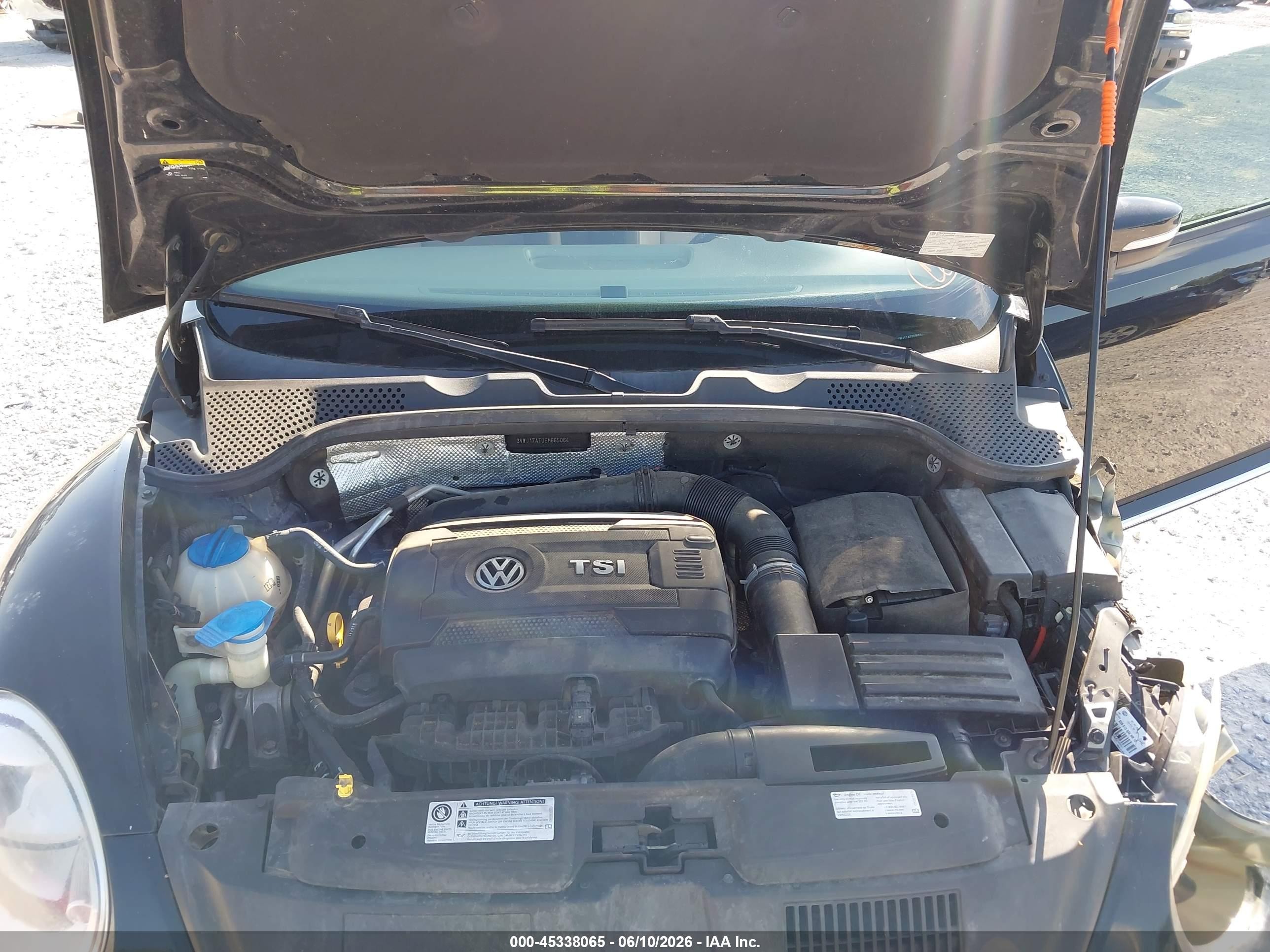 2014 Volkswagen Beetle 1.8t Black vin: 3VWJ17AT0EM665064