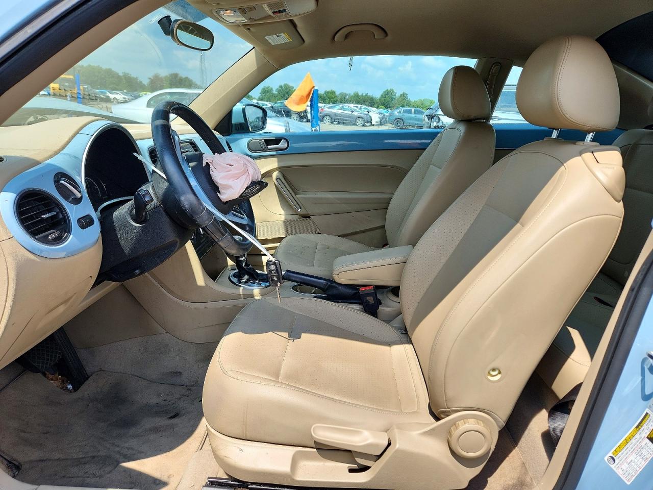 2015 Volkswagen Beetle 1.8t Blue vin: 3VWJ17AT1FM635783