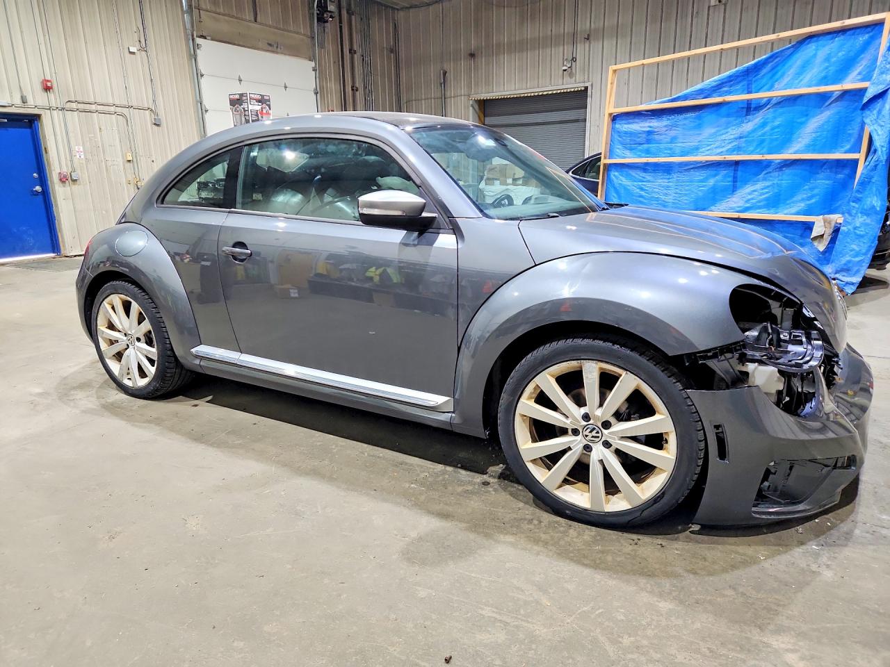 2014 Volkswagen Beetle Gray vin: 3VWJ17AT8EM655379