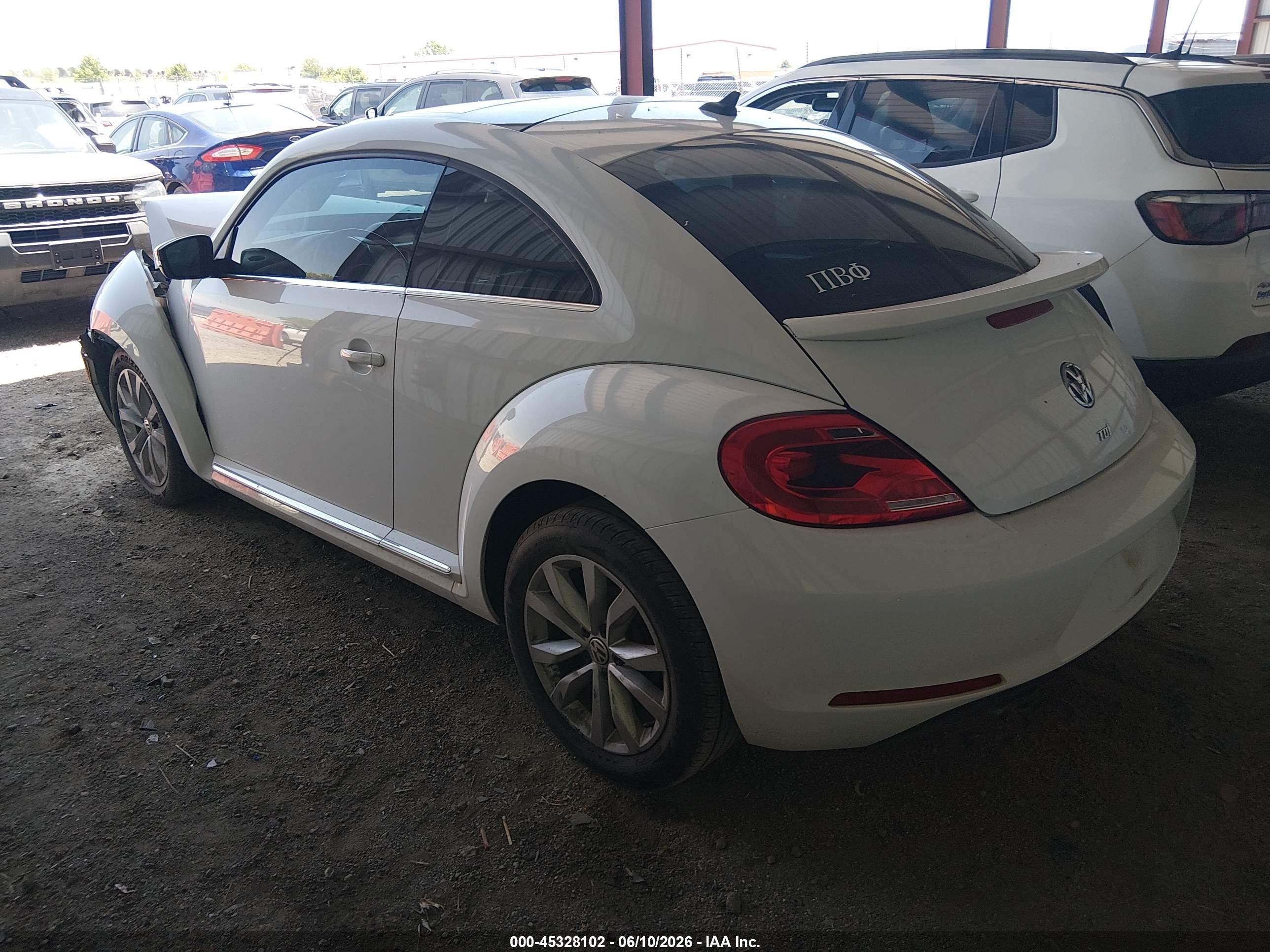 2015 Volkswagen Beetle 2.0l Tdi White vin: 3VWJA7AT0FM636892