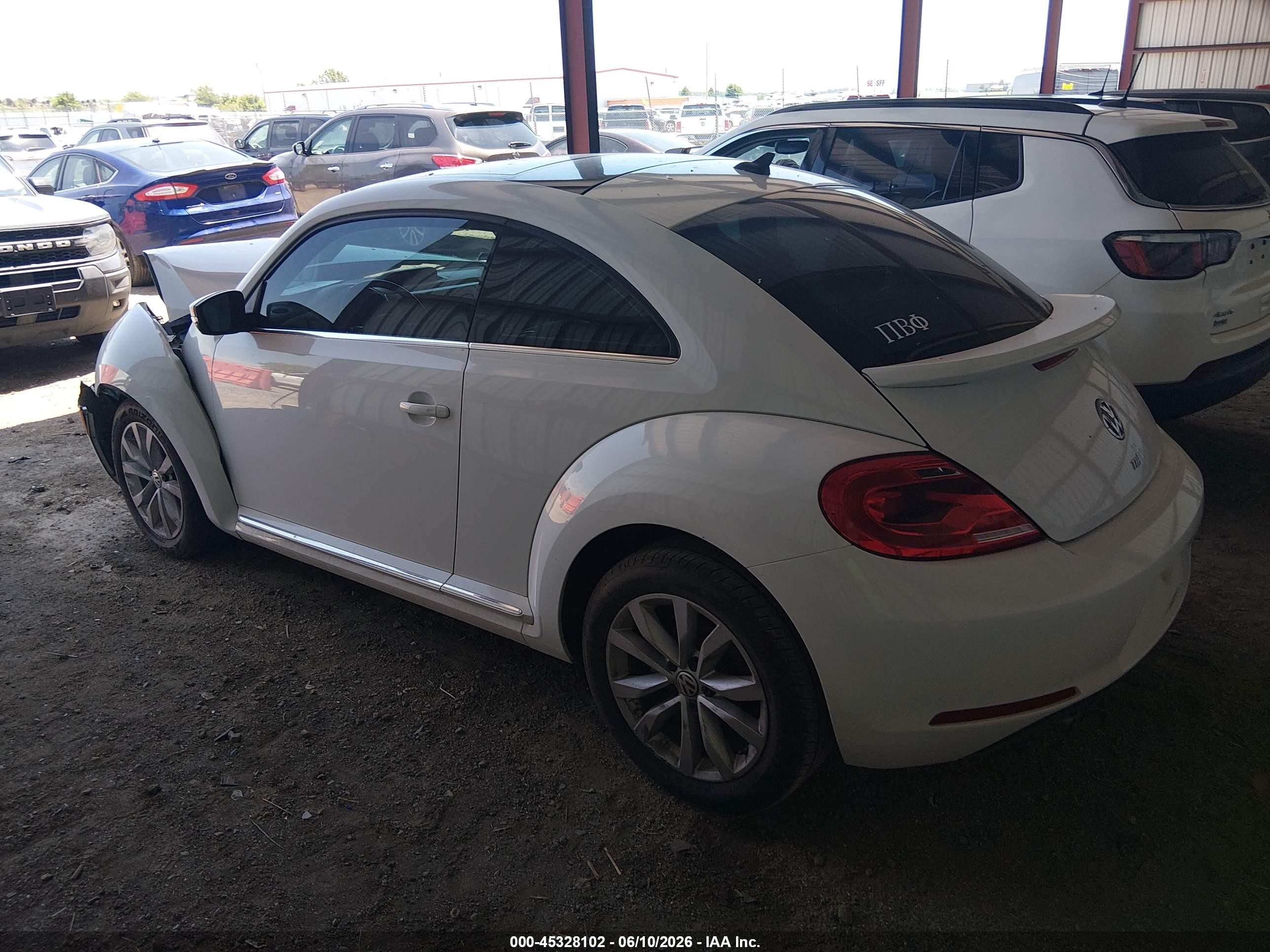 2015 Volkswagen Beetle 2.0l Tdi White vin: 3VWJA7AT0FM636892