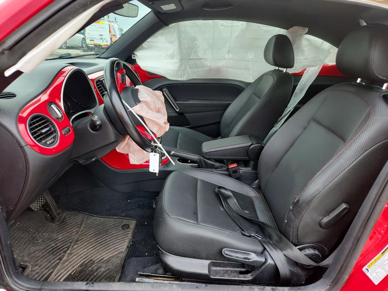 2019 Volkswagen Beetle Se Red vin: 3VWJD7ATXKM719408