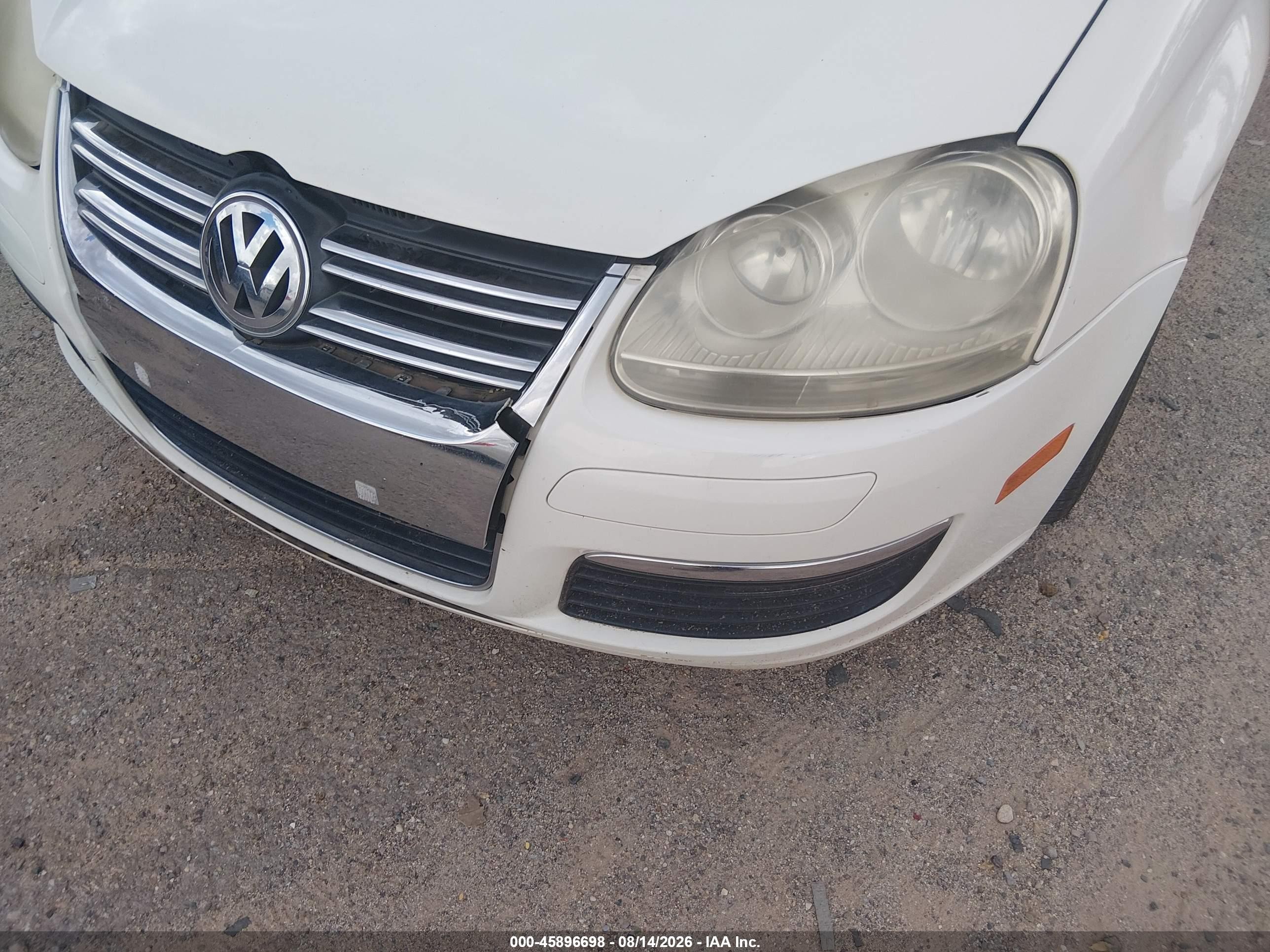 2007 Volkswagen Jetta 2.5 White vin: 3VWJF71K47M027539