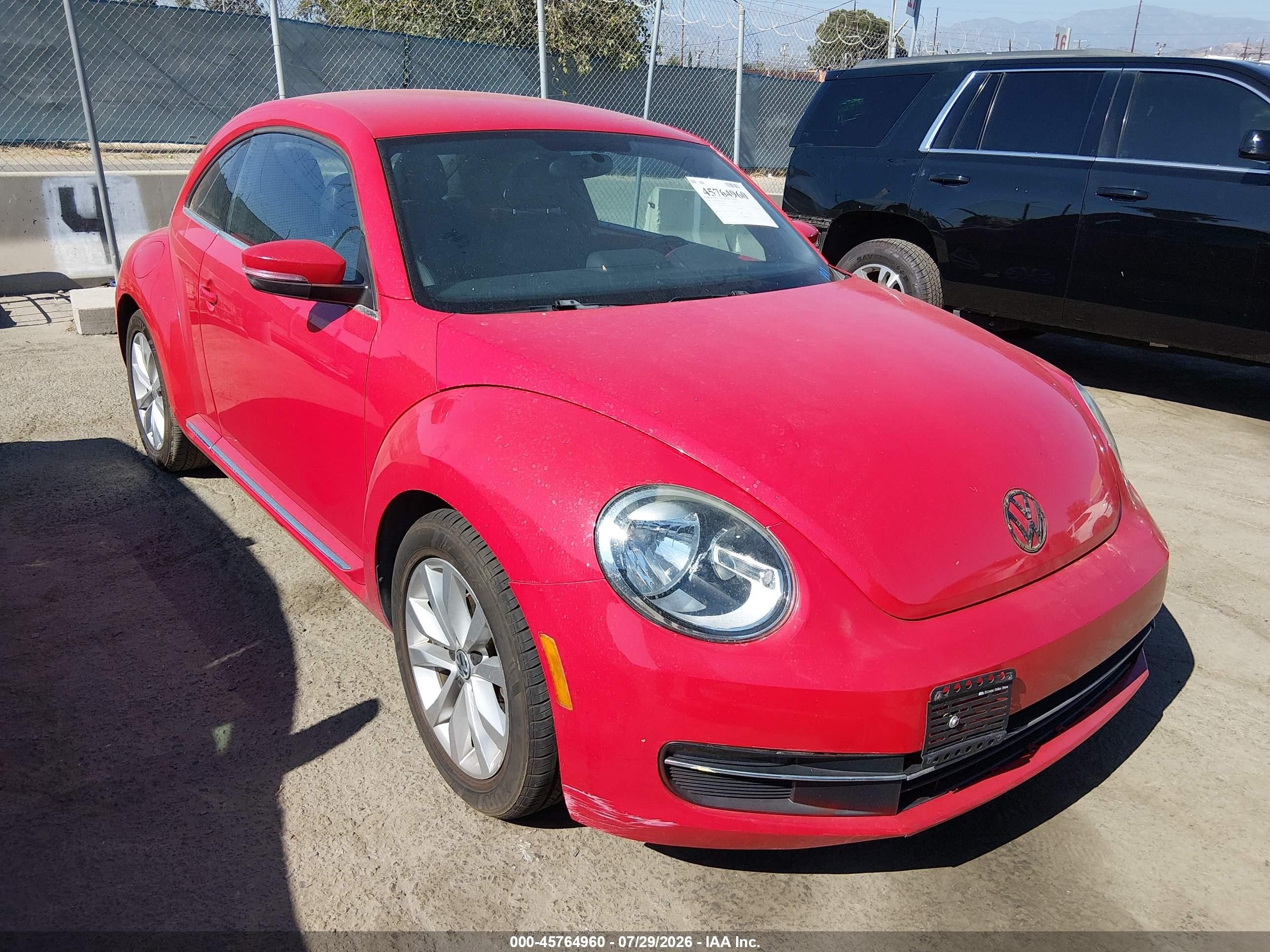 2014 Volkswagen Beetle 2.0l Tdi Red vin: 3VWJL7AT0EM606882