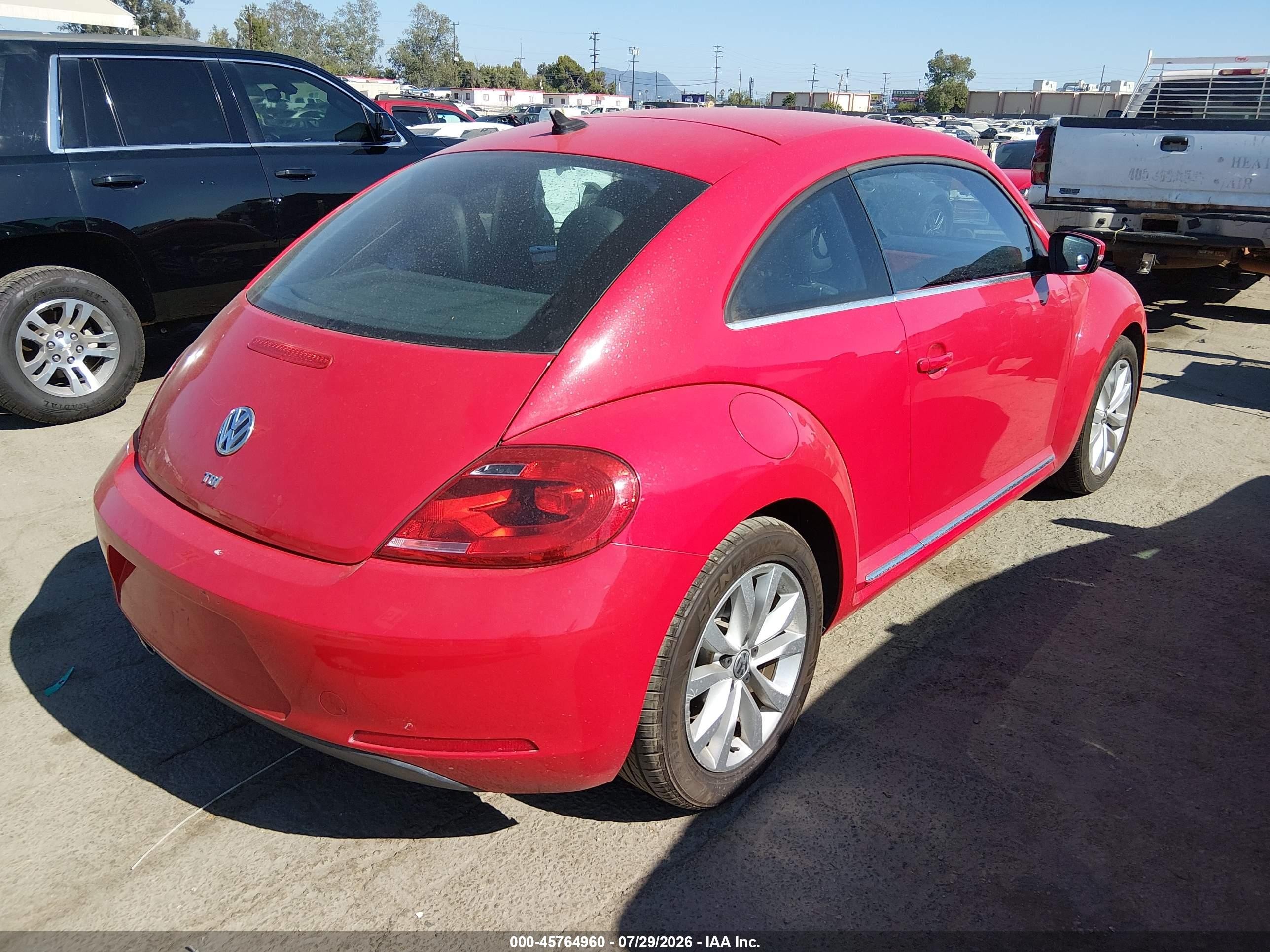 2014 Volkswagen Beetle 2.0l Tdi Red vin: 3VWJL7AT0EM606882