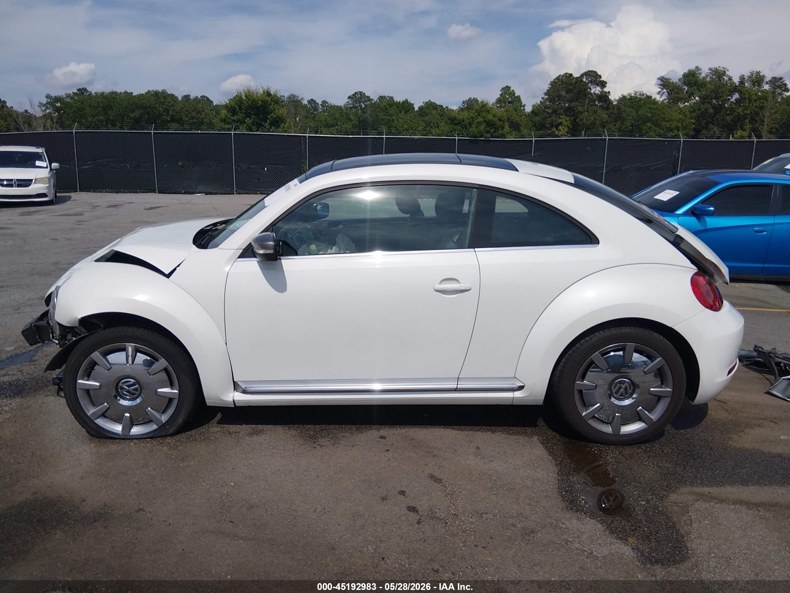 2014 Volkswagen Beetle 2.0l Tdi White vin: 3VWJL7AT1EM650194