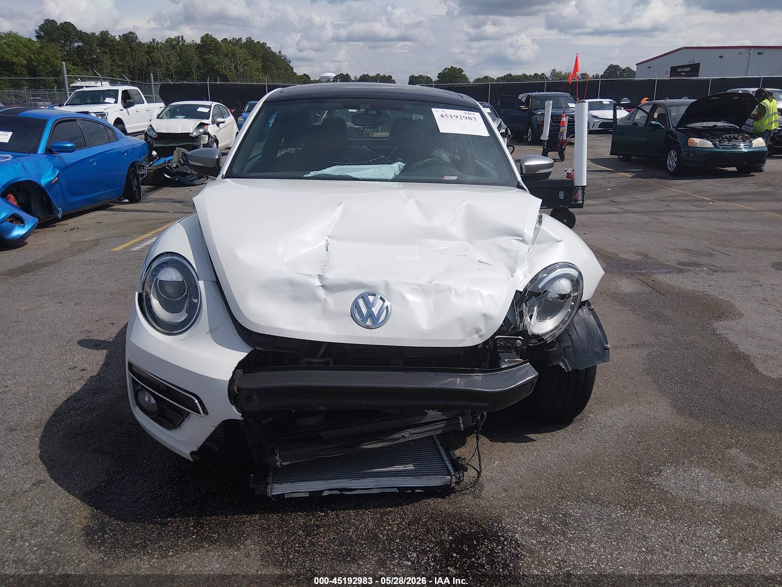 2014 Volkswagen Beetle 2.0l Tdi White vin: 3VWJL7AT1EM650194