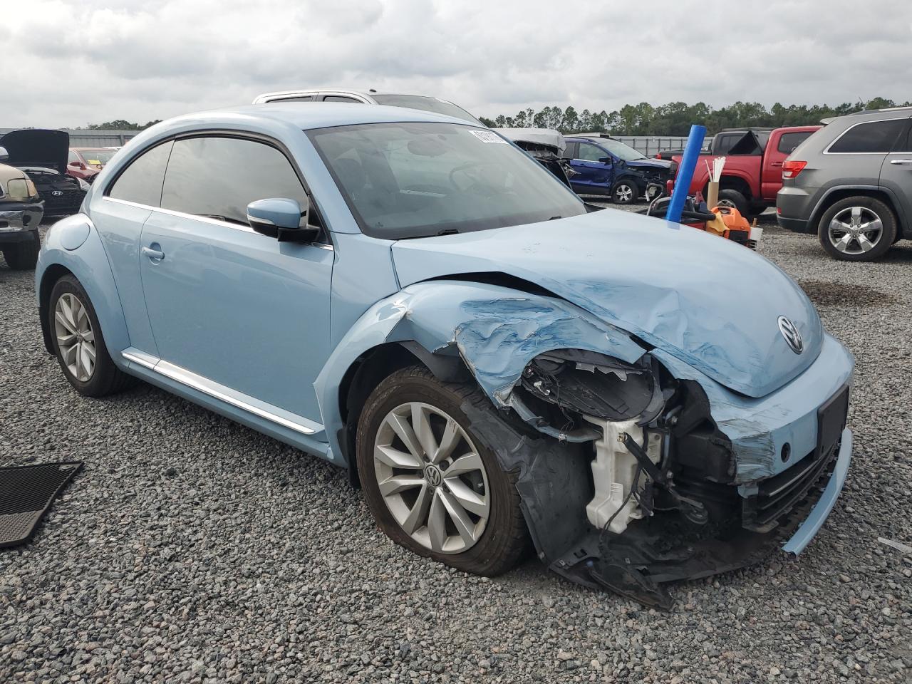 2013 Volkswagen Beetle Blue vin: 3VWJL7AT2DM654382