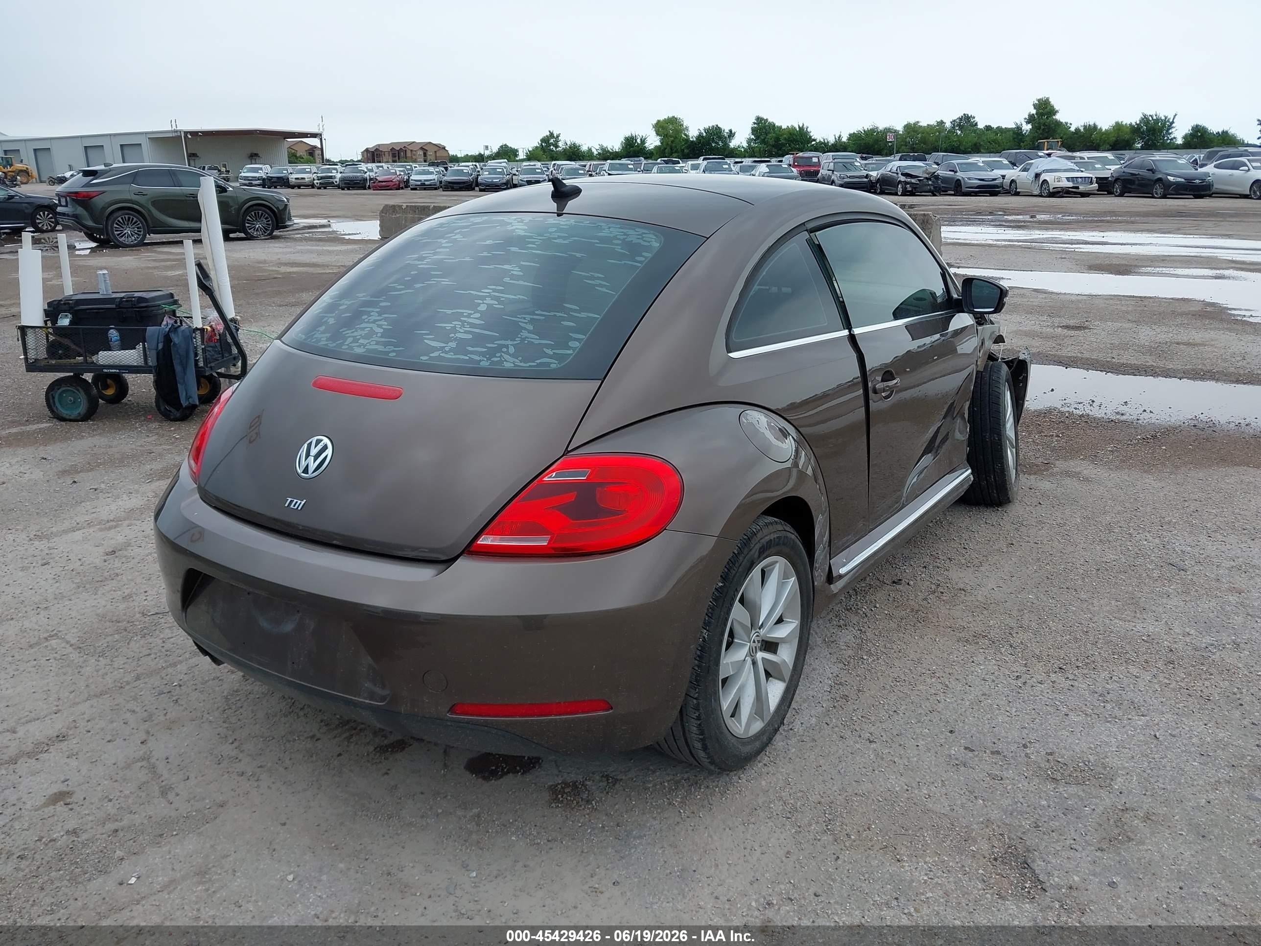 2014 Volkswagen Beetle 2.0l Tdi Brown vin: 3VWJL7AT2EM651595