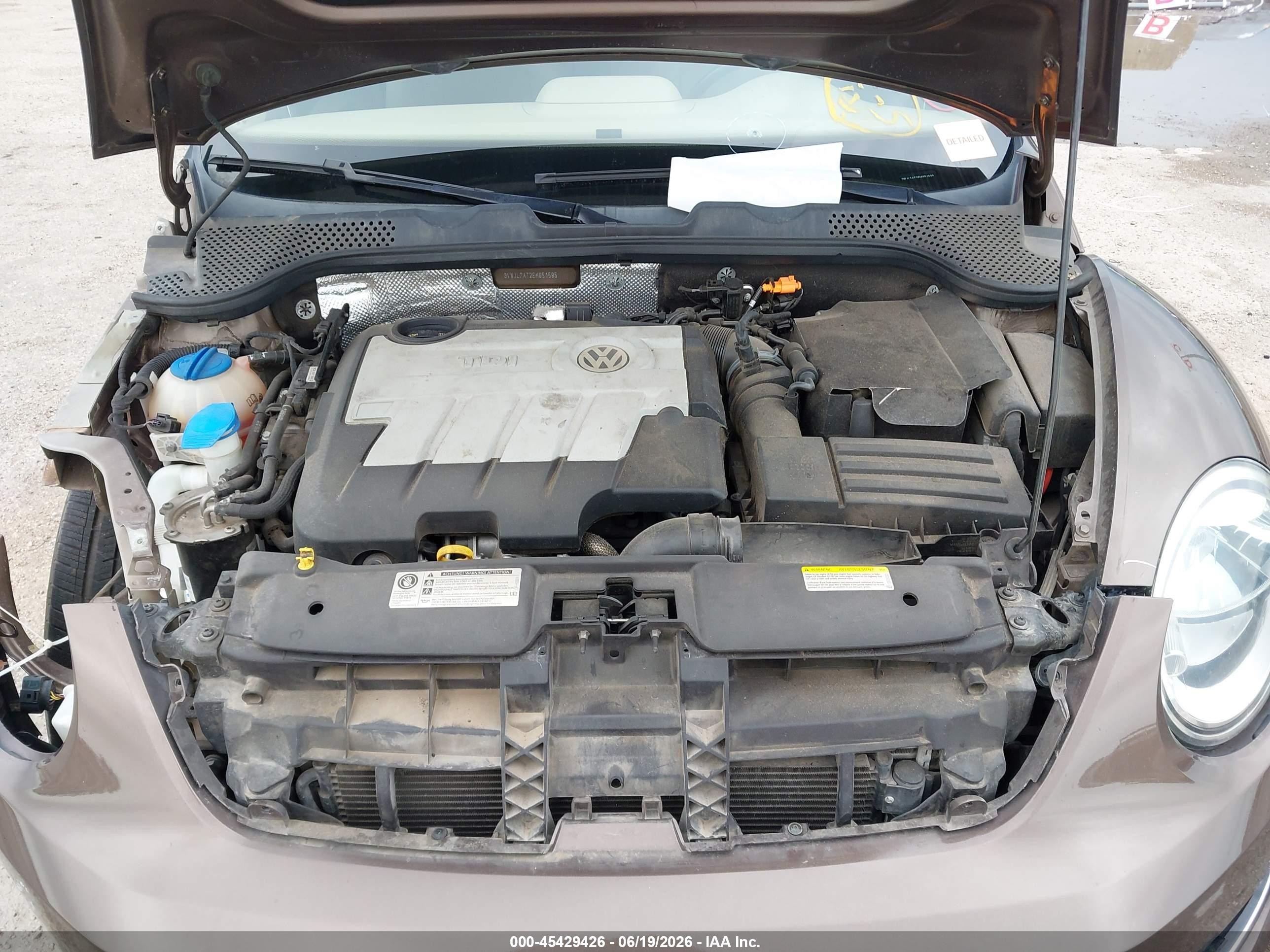 2014 Volkswagen Beetle 2.0l Tdi Brown vin: 3VWJL7AT2EM651595