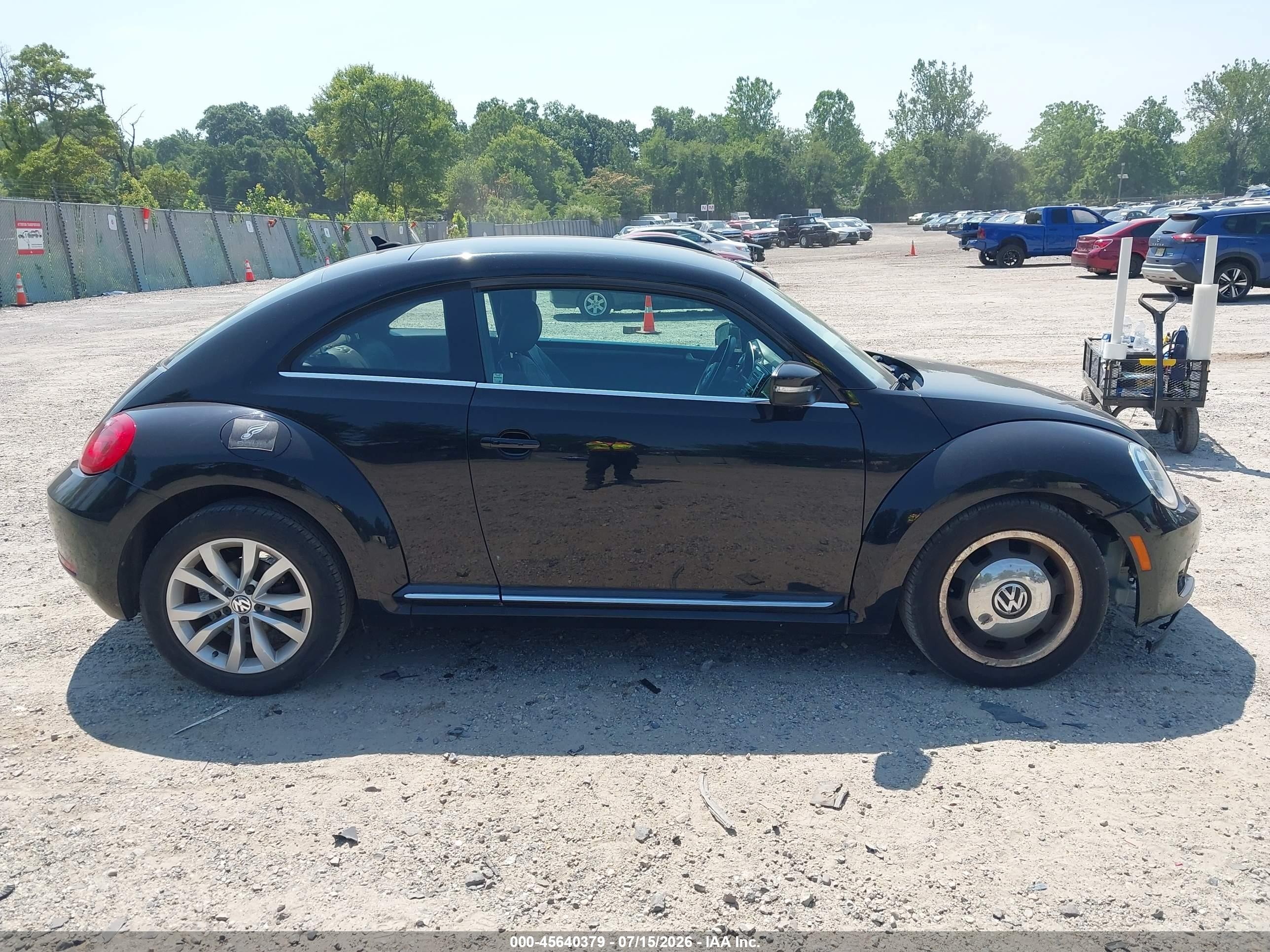 2013 Volkswagen Beetle 2.0l Tdi Black vin: 3VWJL7AT4DM620394