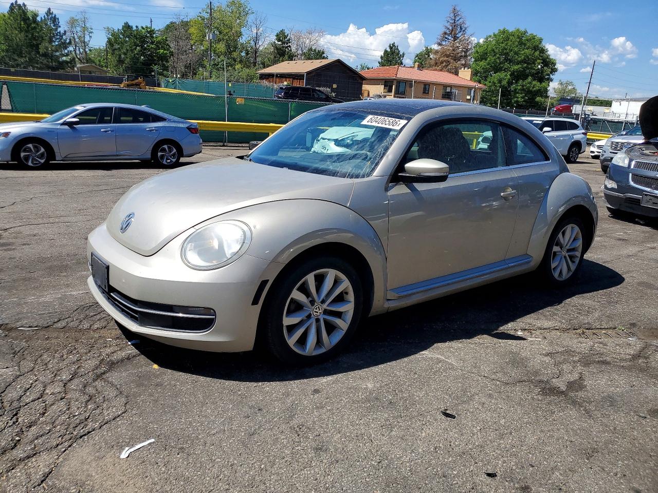 2013 Volkswagen Beetle Gold vin: 3VWJL7AT4DM688517