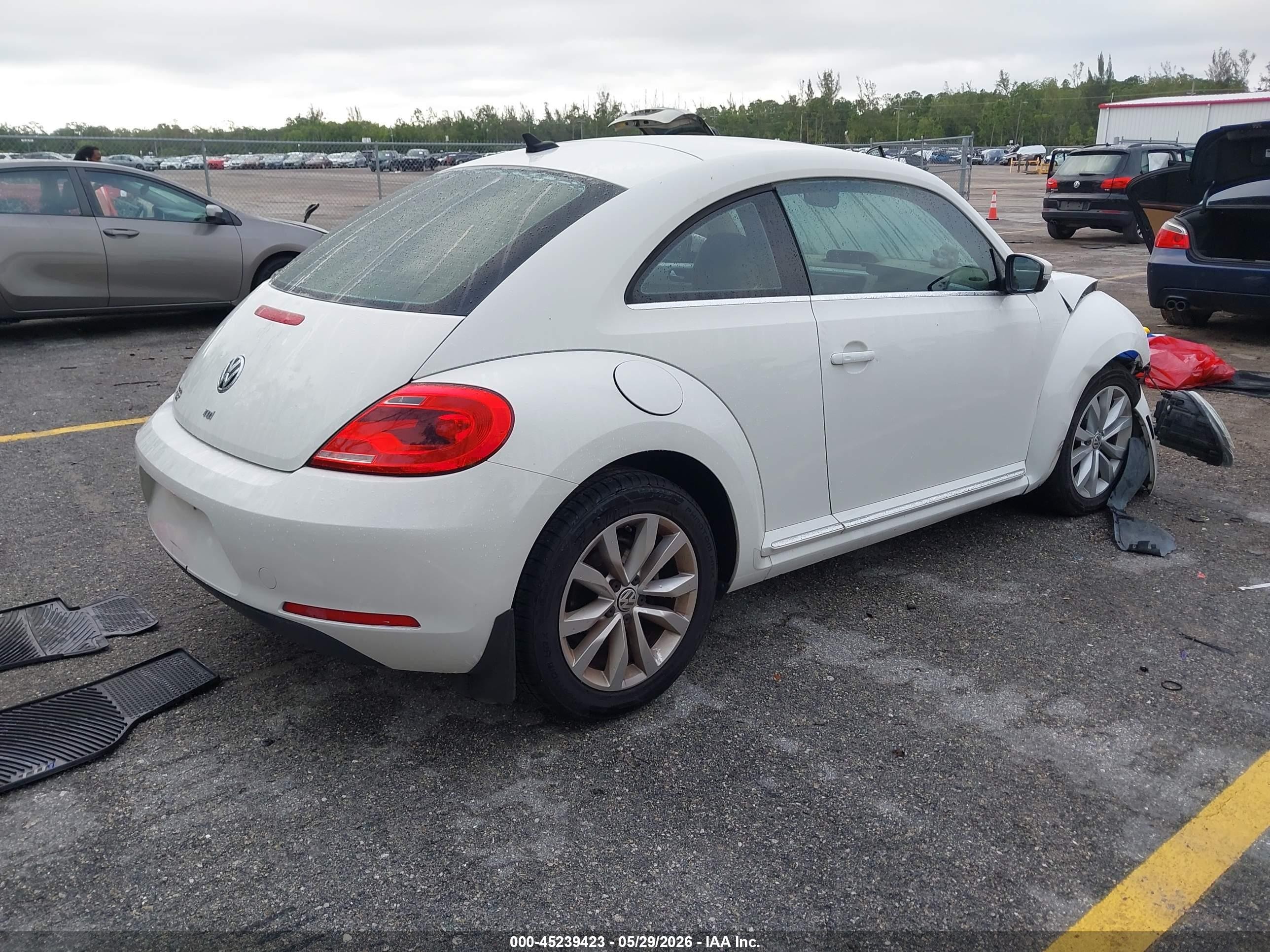 2014 Volkswagen Beetle 2.0l Tdi White vin: 3VWJL7AT4EM600566