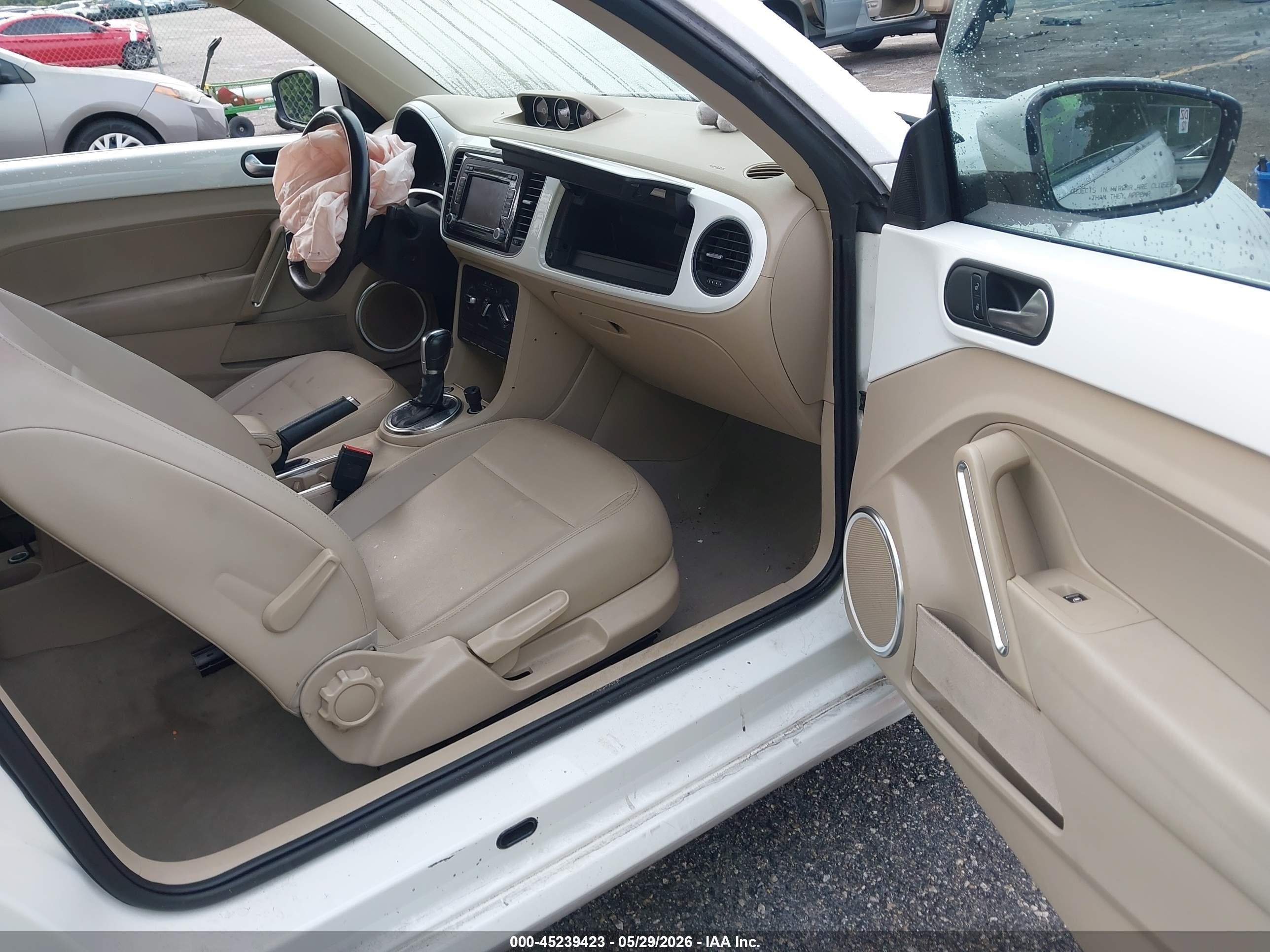 2014 Volkswagen Beetle 2.0l Tdi White vin: 3VWJL7AT4EM600566