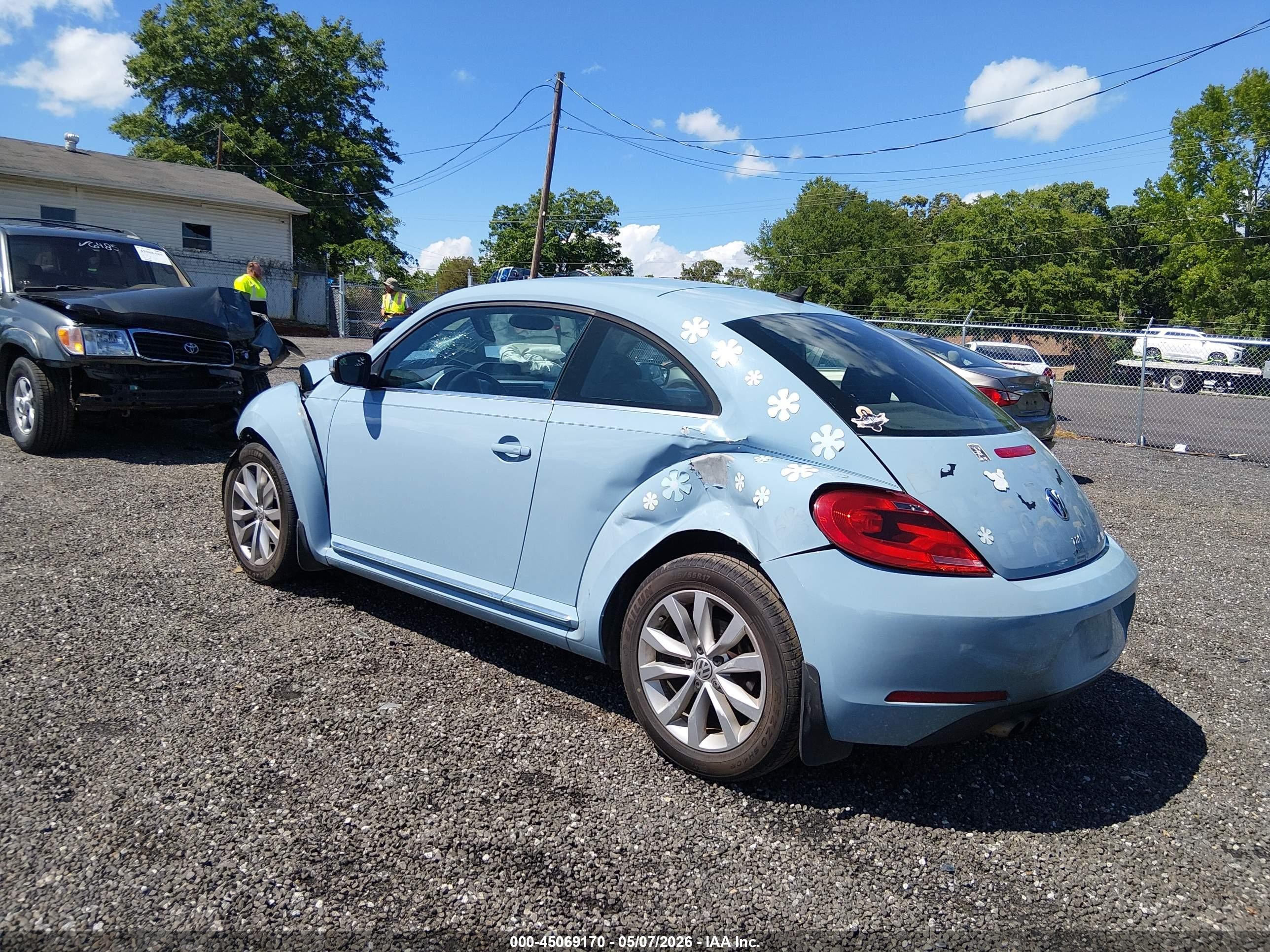 2013 Volkswagen Beetle 2.0l Tdi Blue vin: 3VWJL7AT5DM632862