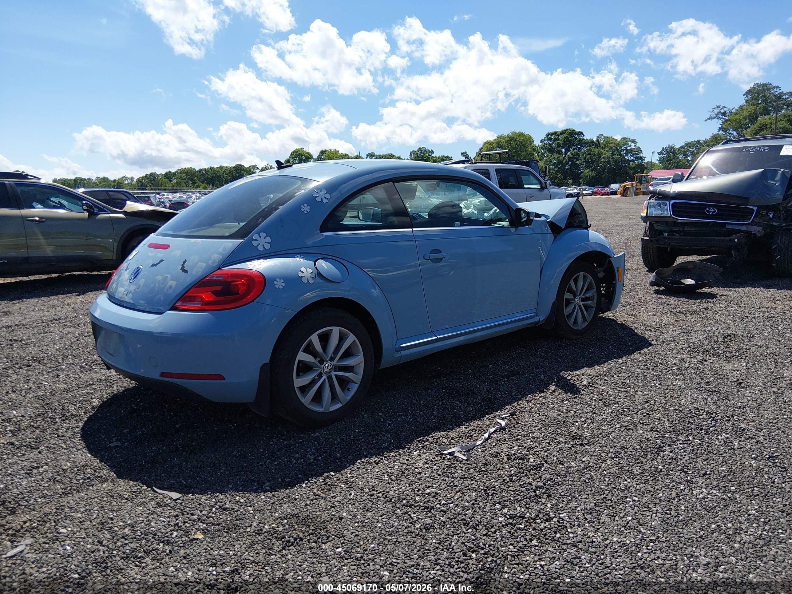 2013 Volkswagen Beetle 2.0l Tdi Blue vin: 3VWJL7AT5DM632862