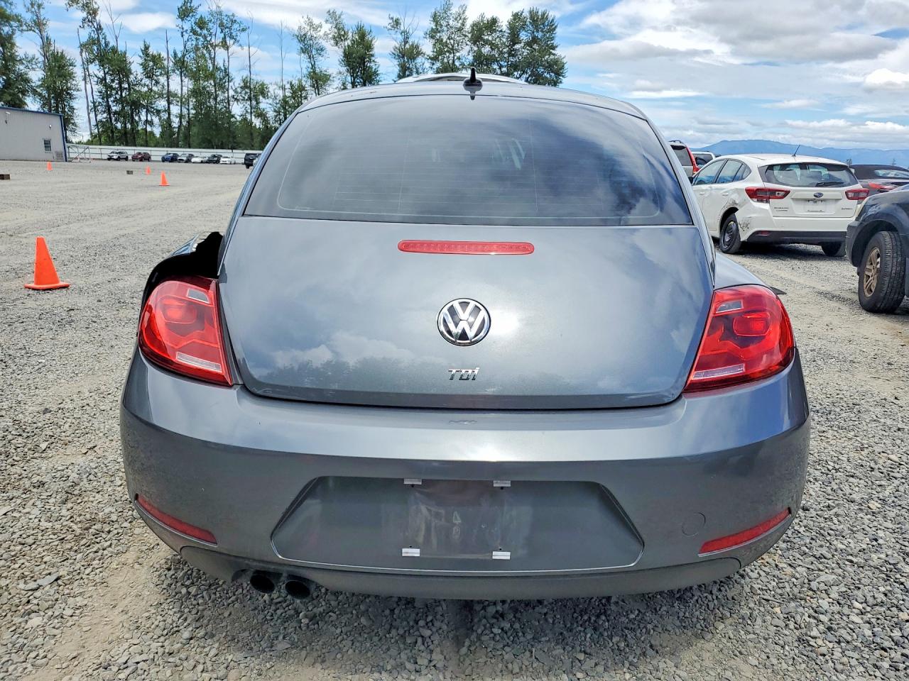 2013 Volkswagen Beetle Gray vin: 3VWJL7AT5DM642131