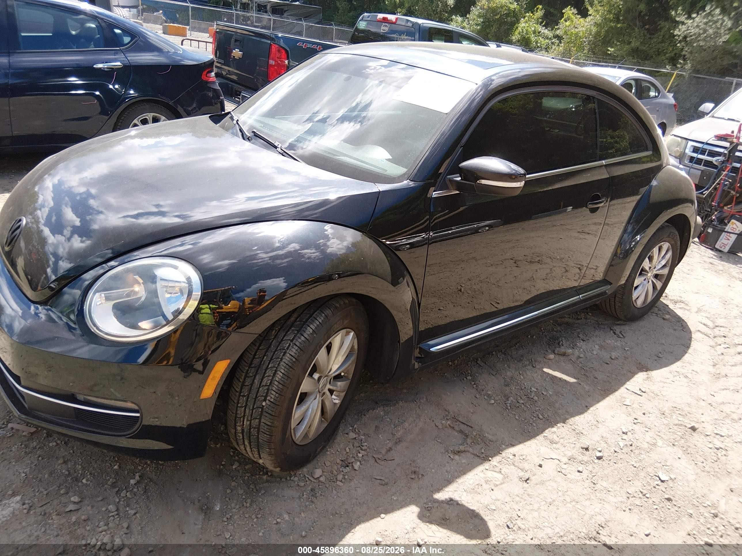 2014 Volkswagen Beetle 2.0l Tdi Черный vin: 3VWJL7AT5EM646486