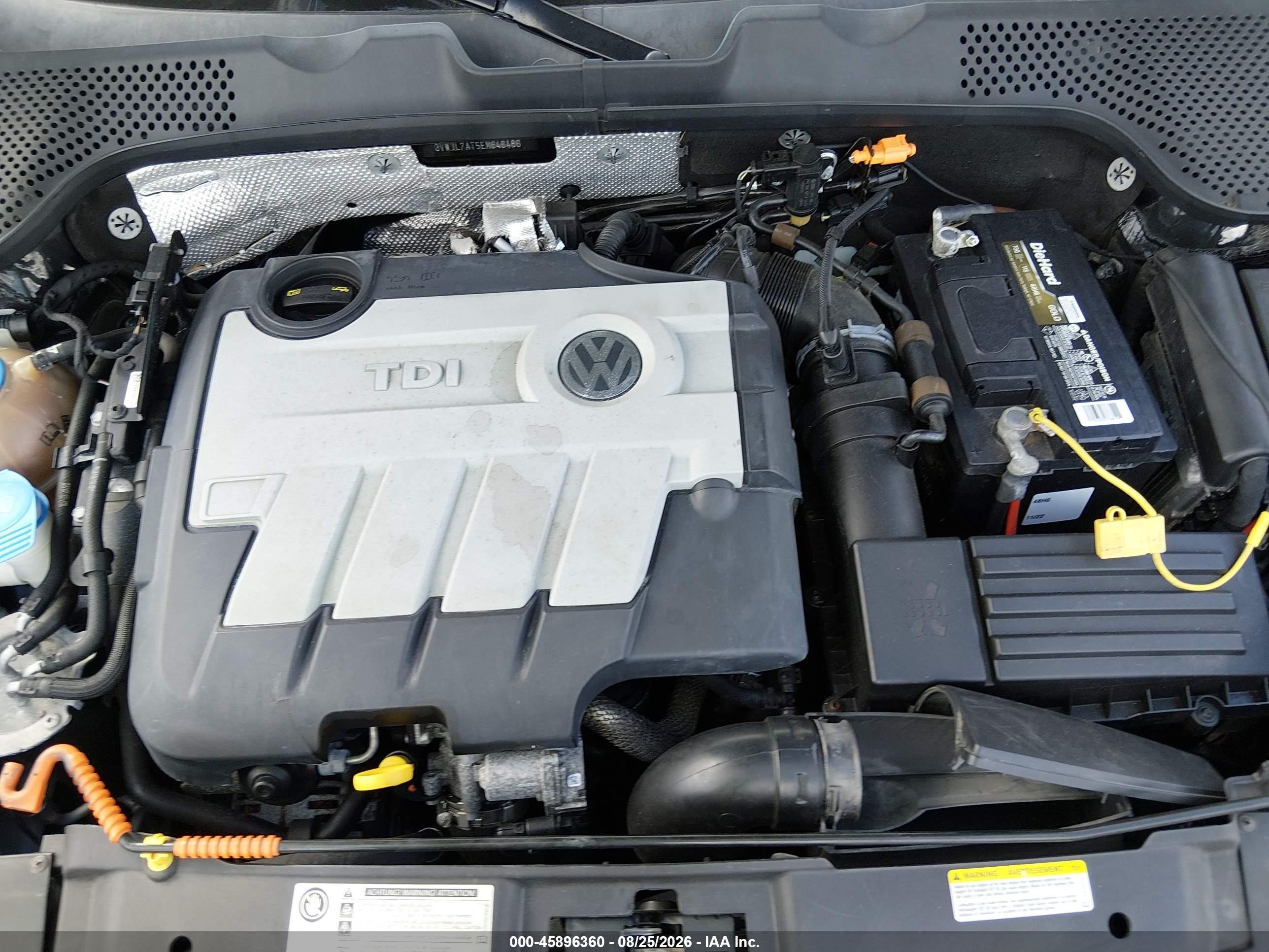 2014 Volkswagen Beetle 2.0l Tdi Черный vin: 3VWJL7AT5EM646486
