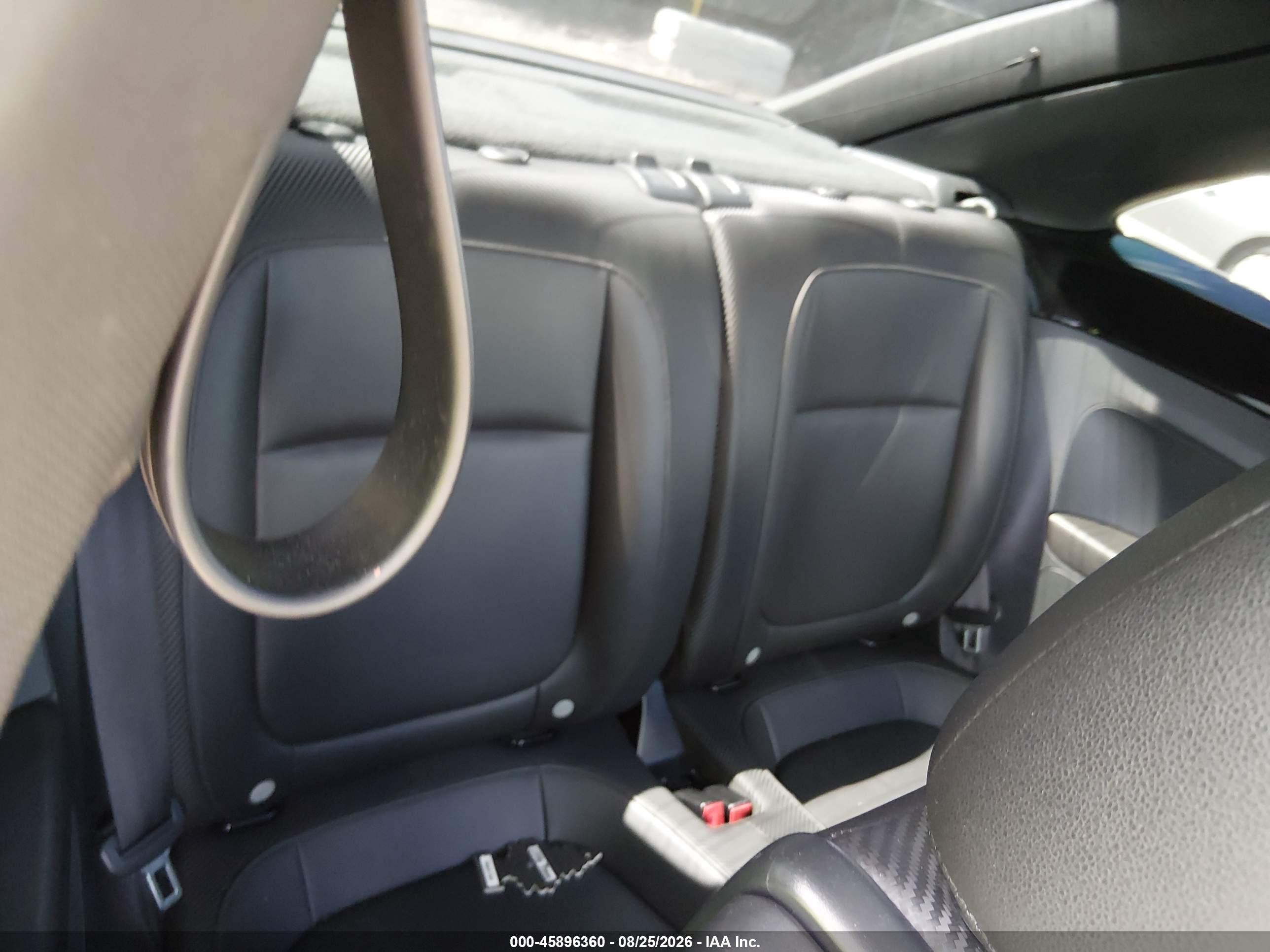 2014 Volkswagen Beetle 2.0l Tdi Черный vin: 3VWJL7AT5EM646486