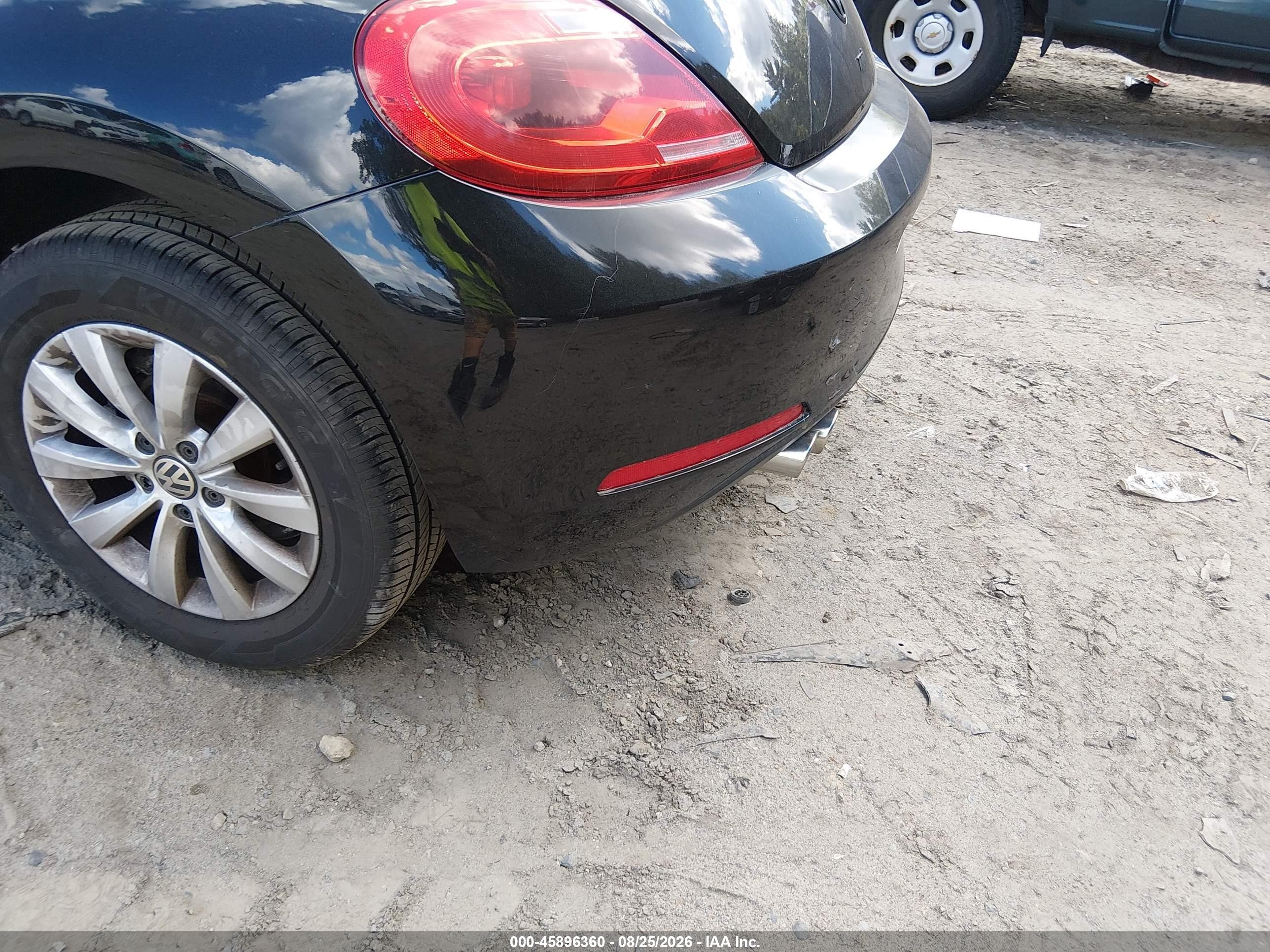 2014 Volkswagen Beetle 2.0l Tdi Черный vin: 3VWJL7AT5EM646486