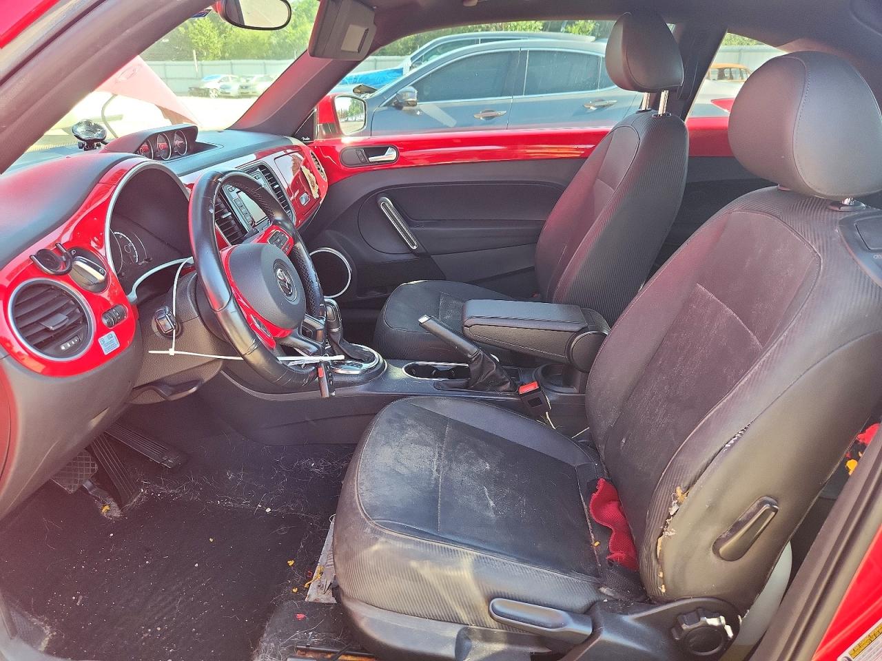 2013 Volkswagen Beetle Red vin: 3VWJL7AT7DM675339