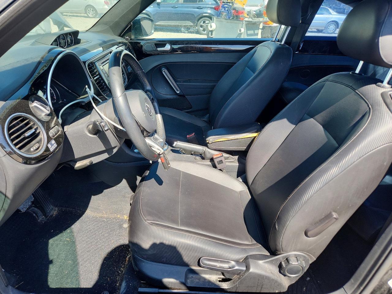 2013 Volkswagen Beetle Черный vin: 3VWJL7AT8DM619457