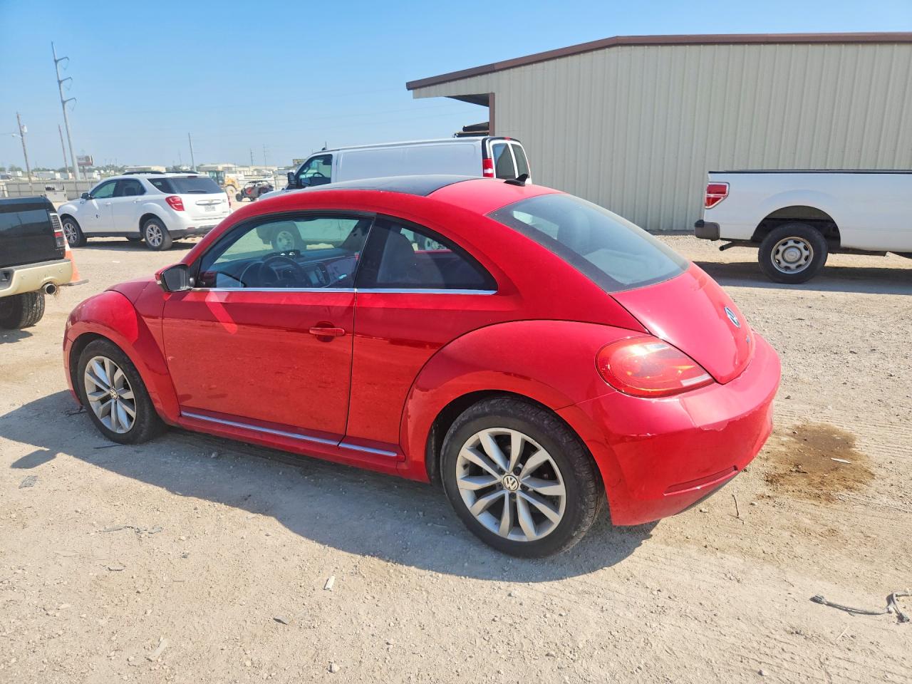 2013 Volkswagen Beetle Red vin: 3VWJL7AT9DM654945