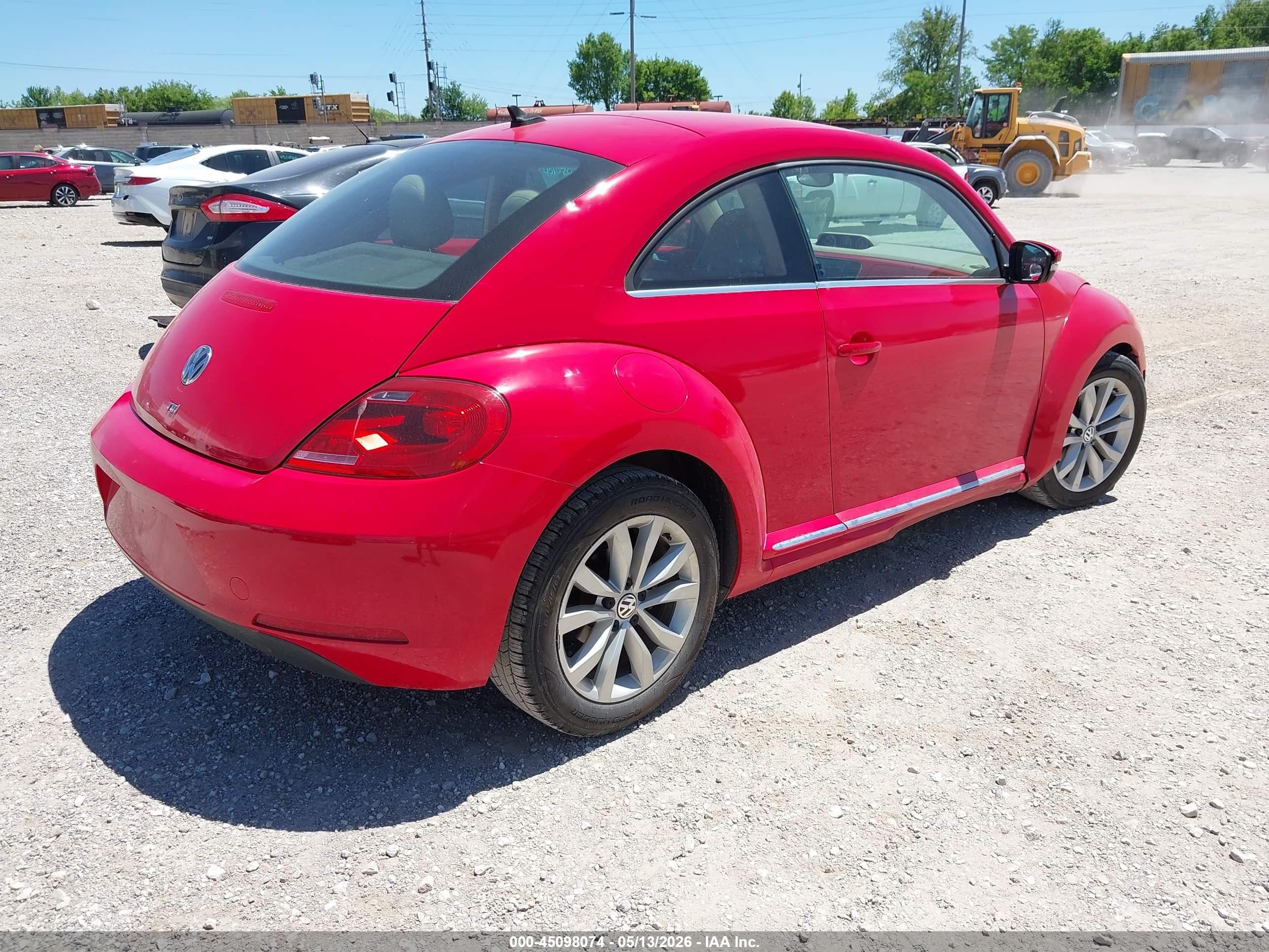 2013 Volkswagen Beetle 2.0l Tdi Red vin: 3VWJL7ATXDM670054