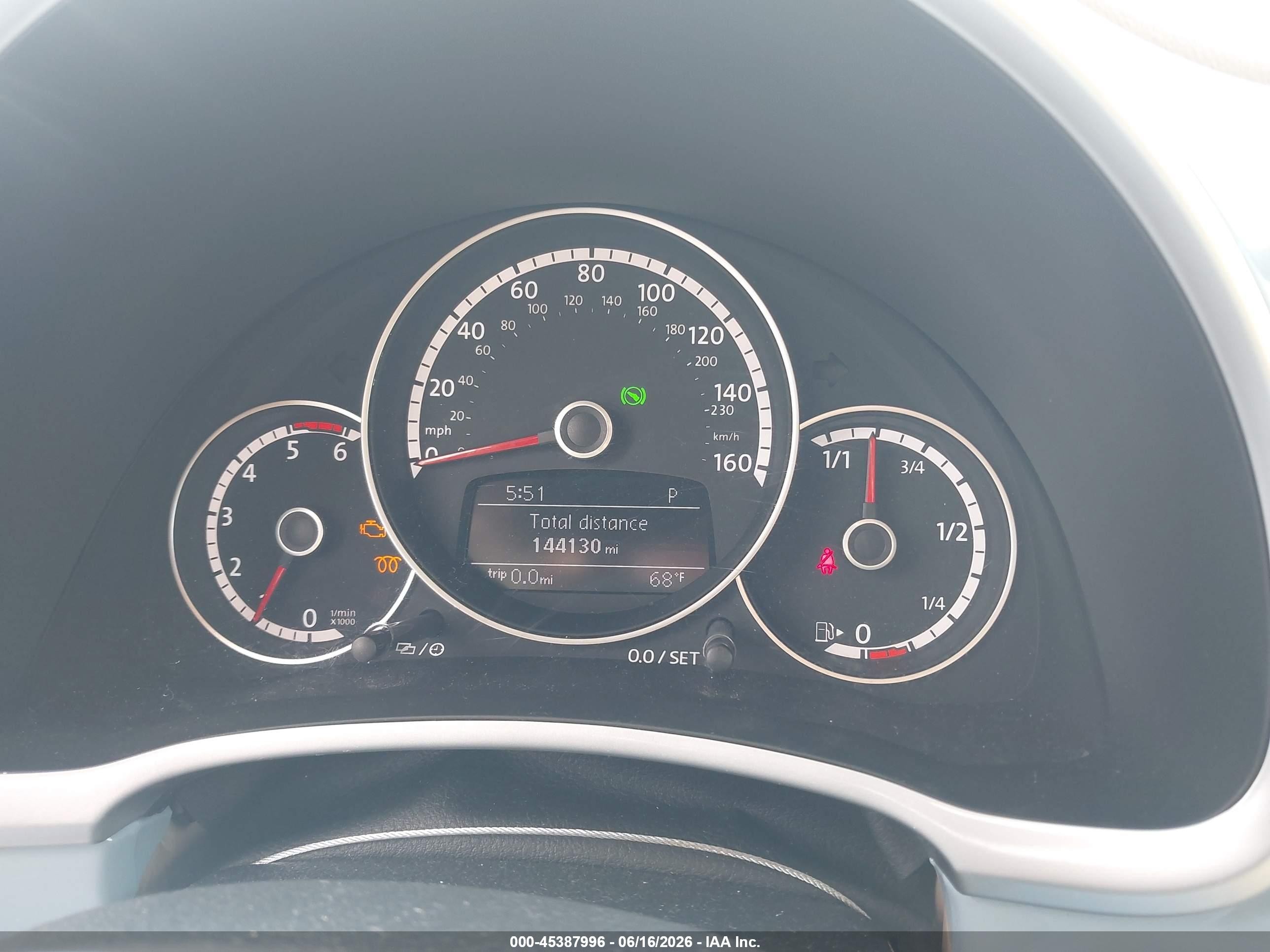 2014 Volkswagen Beetle 2.0l Tdi Light Blue vin: 3VWJL7ATXEM645317