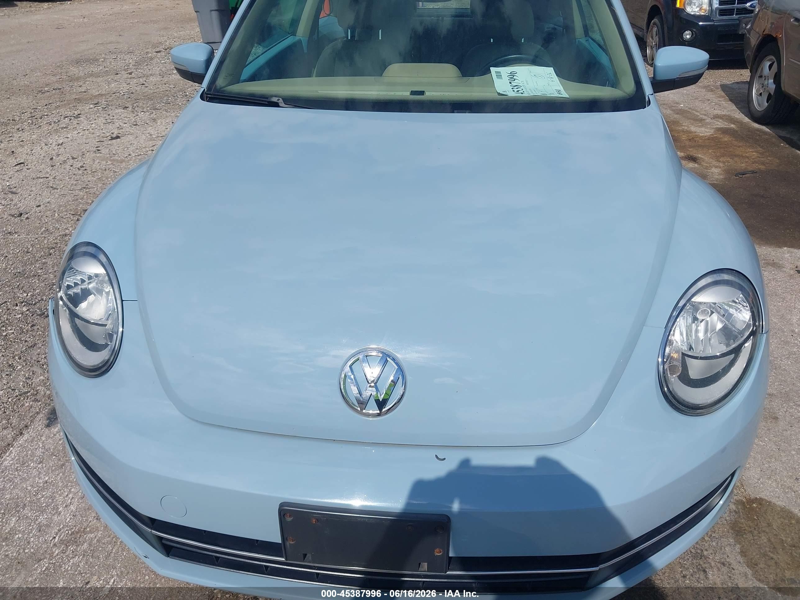 2014 Volkswagen Beetle 2.0l Tdi Light Blue vin: 3VWJL7ATXEM645317