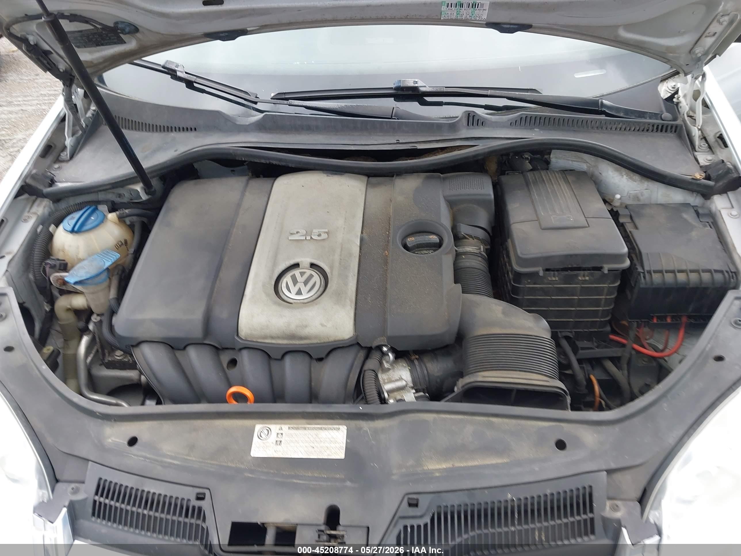 2009 Volkswagen Jetta S Silver vin: 3VWJM71K09M137268