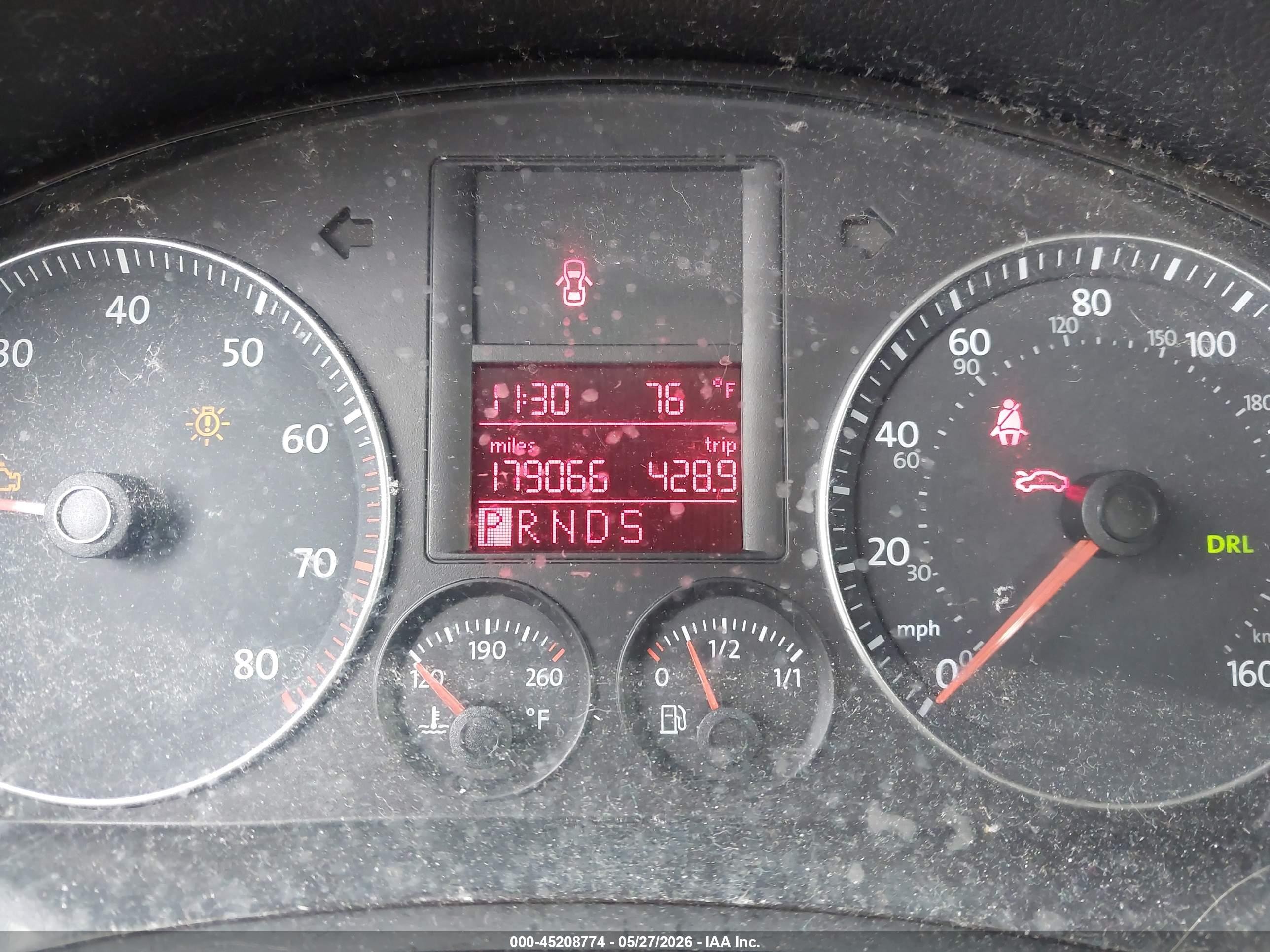 2009 Volkswagen Jetta S Silver vin: 3VWJM71K09M137268