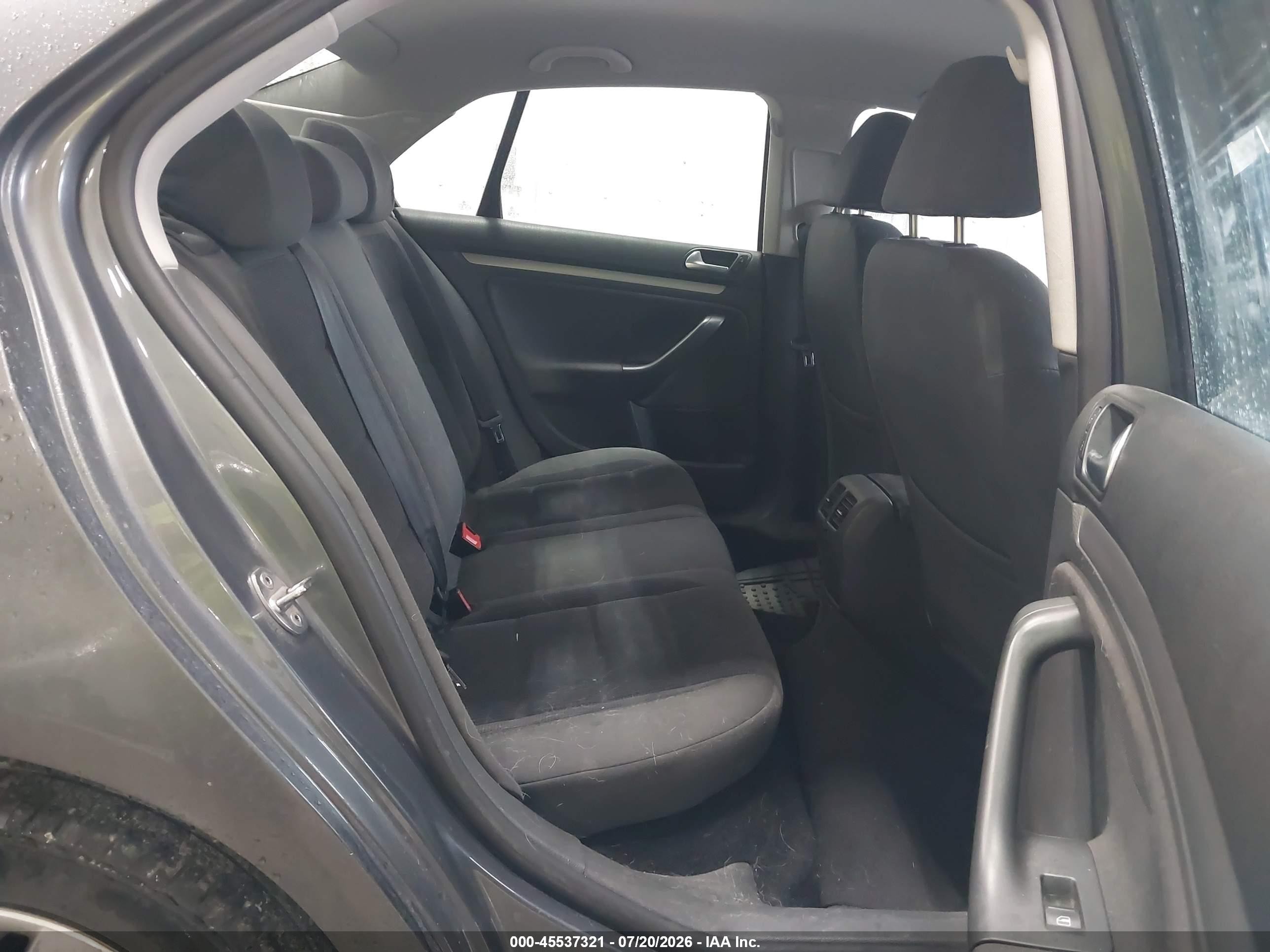 2008 Volkswagen Jetta S Gray vin: 3VWJM71K18M034584