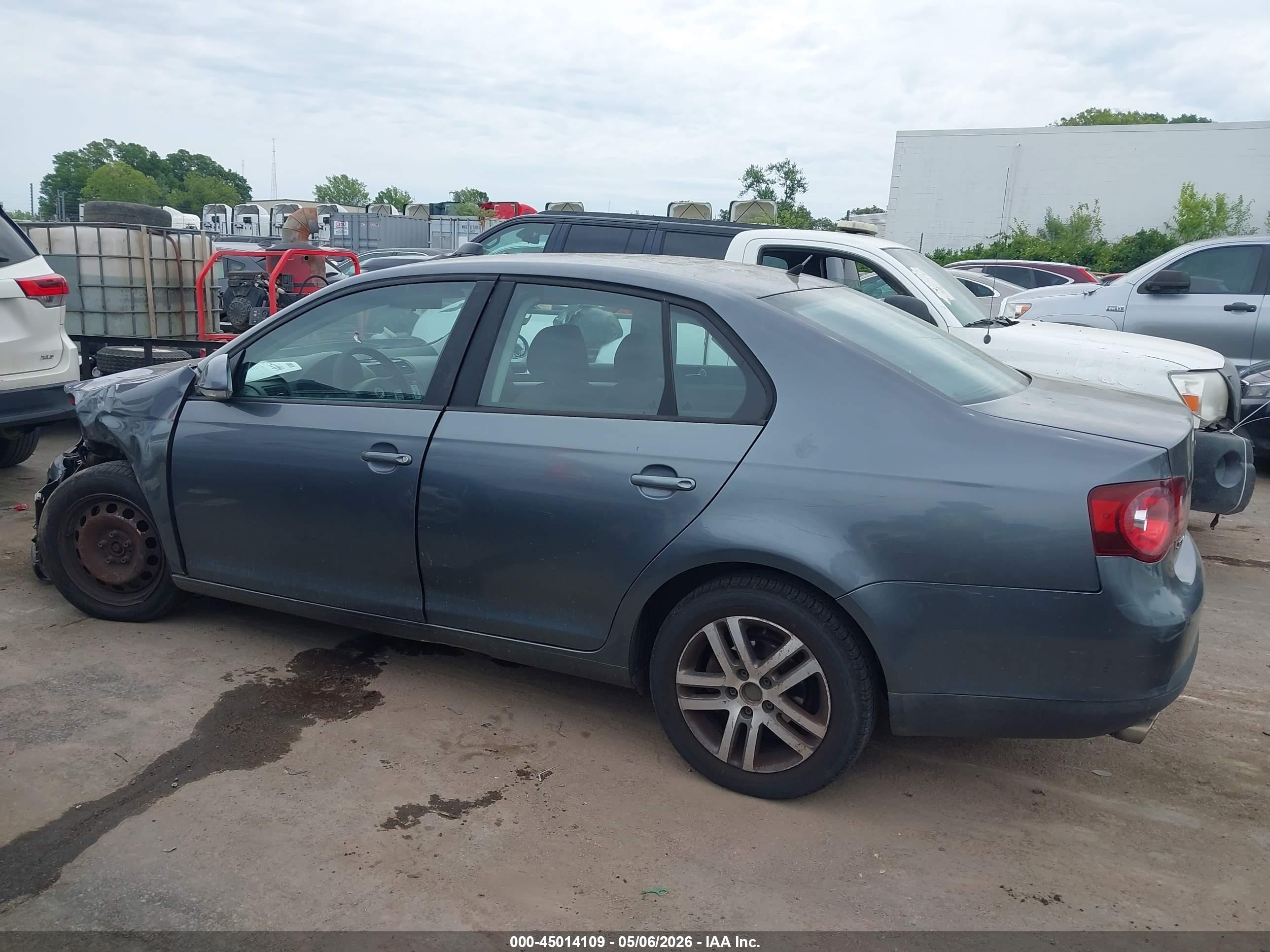 2008 Volkswagen Jetta S Gray vin: 3VWJM71K28M110815