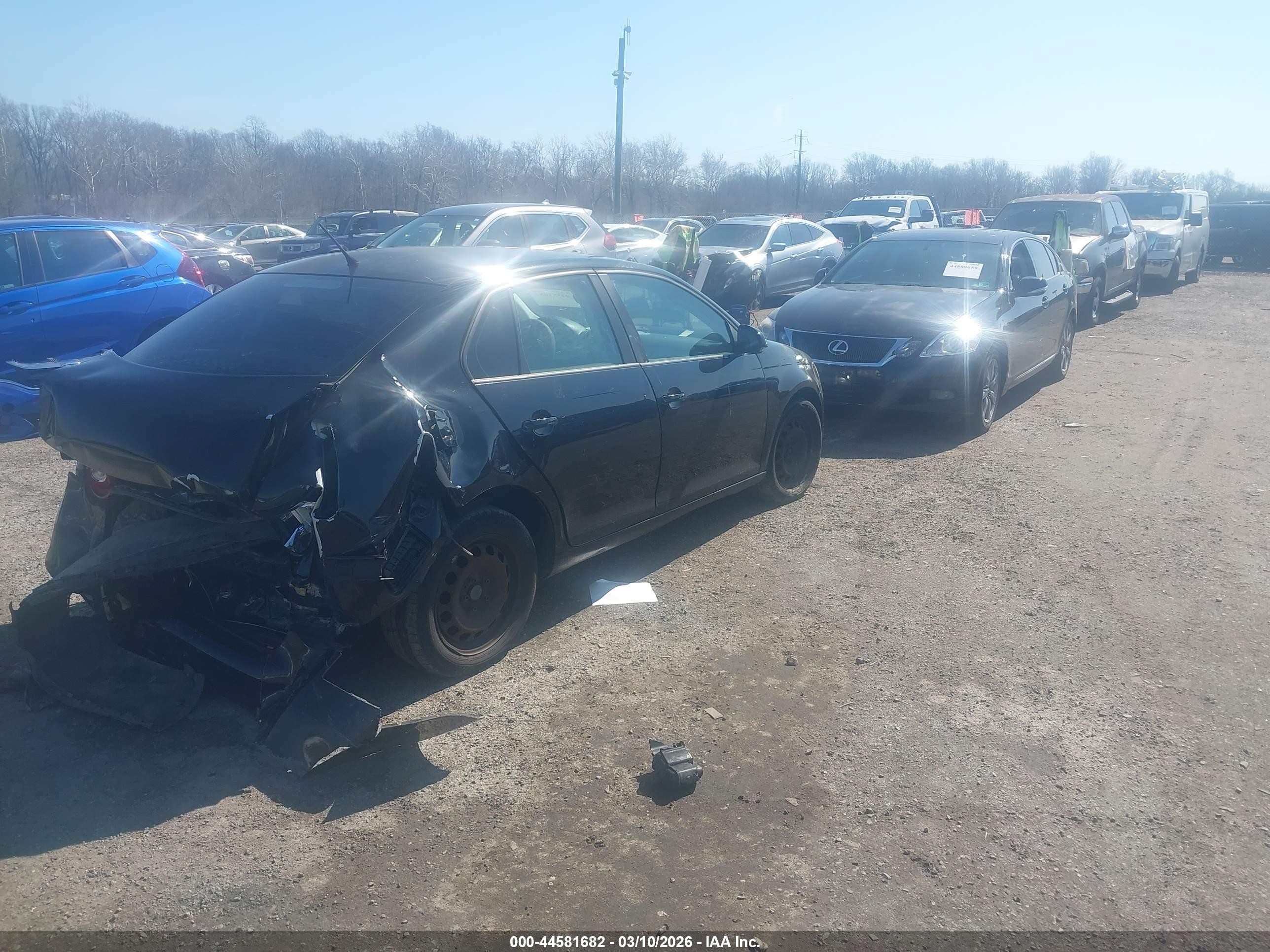 2009 Volkswagen Jetta S Black vin: 3VWJM71K29M164021