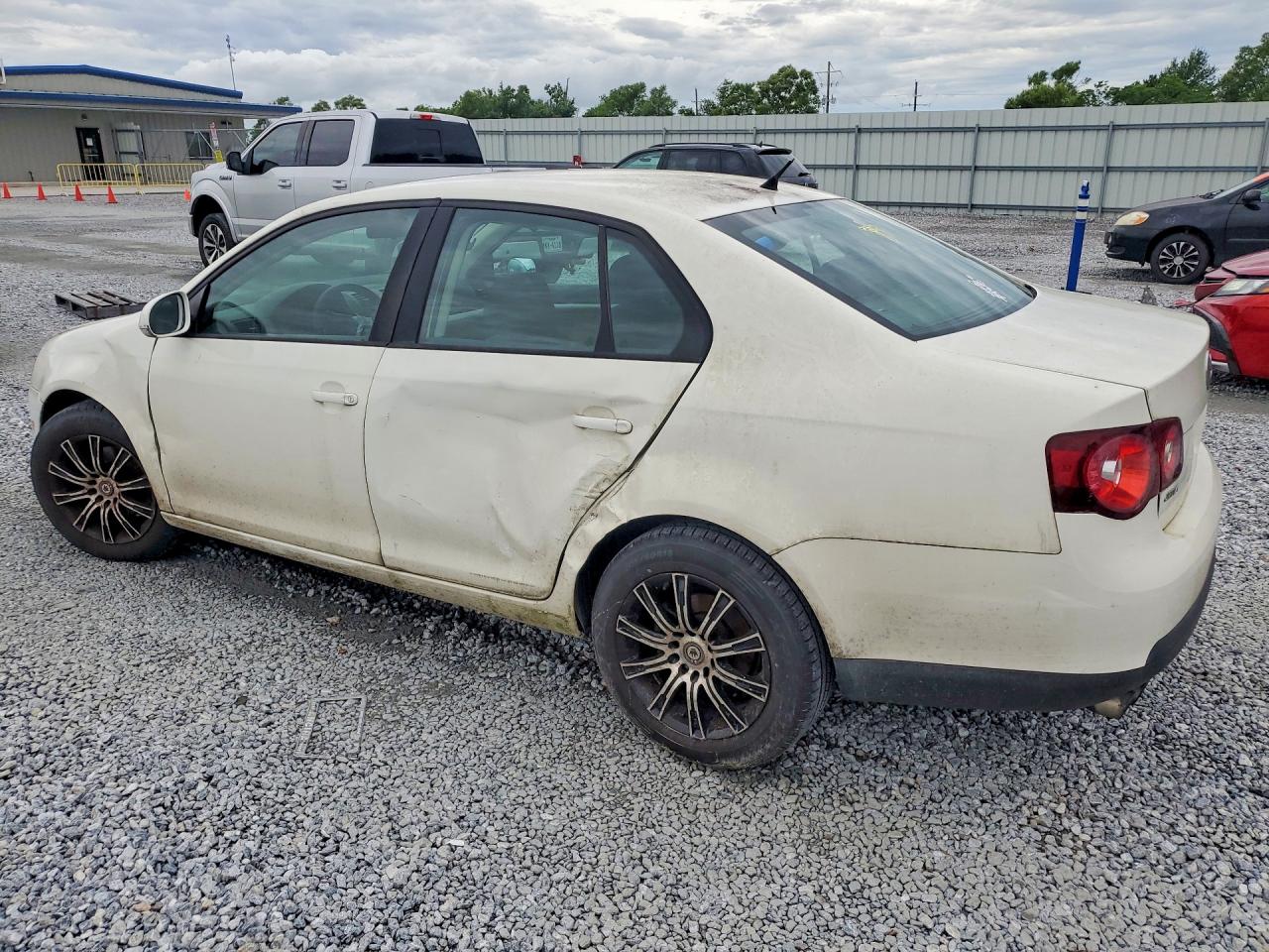 2008 Volkswagen Jetta S White vin: 3VWJM71K48M058166