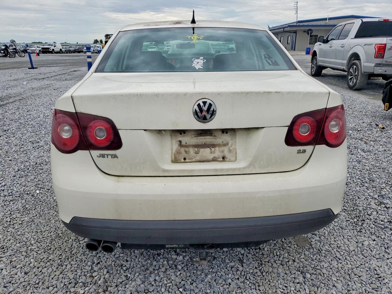 2008 Volkswagen Jetta S White vin: 3VWJM71K48M058166