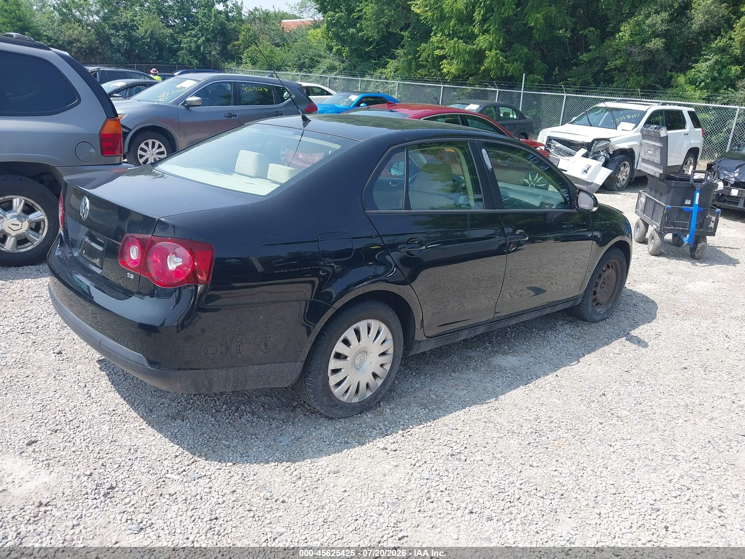 2009 Volkswagen Jetta S Black vin: 3VWJM71K49M028070