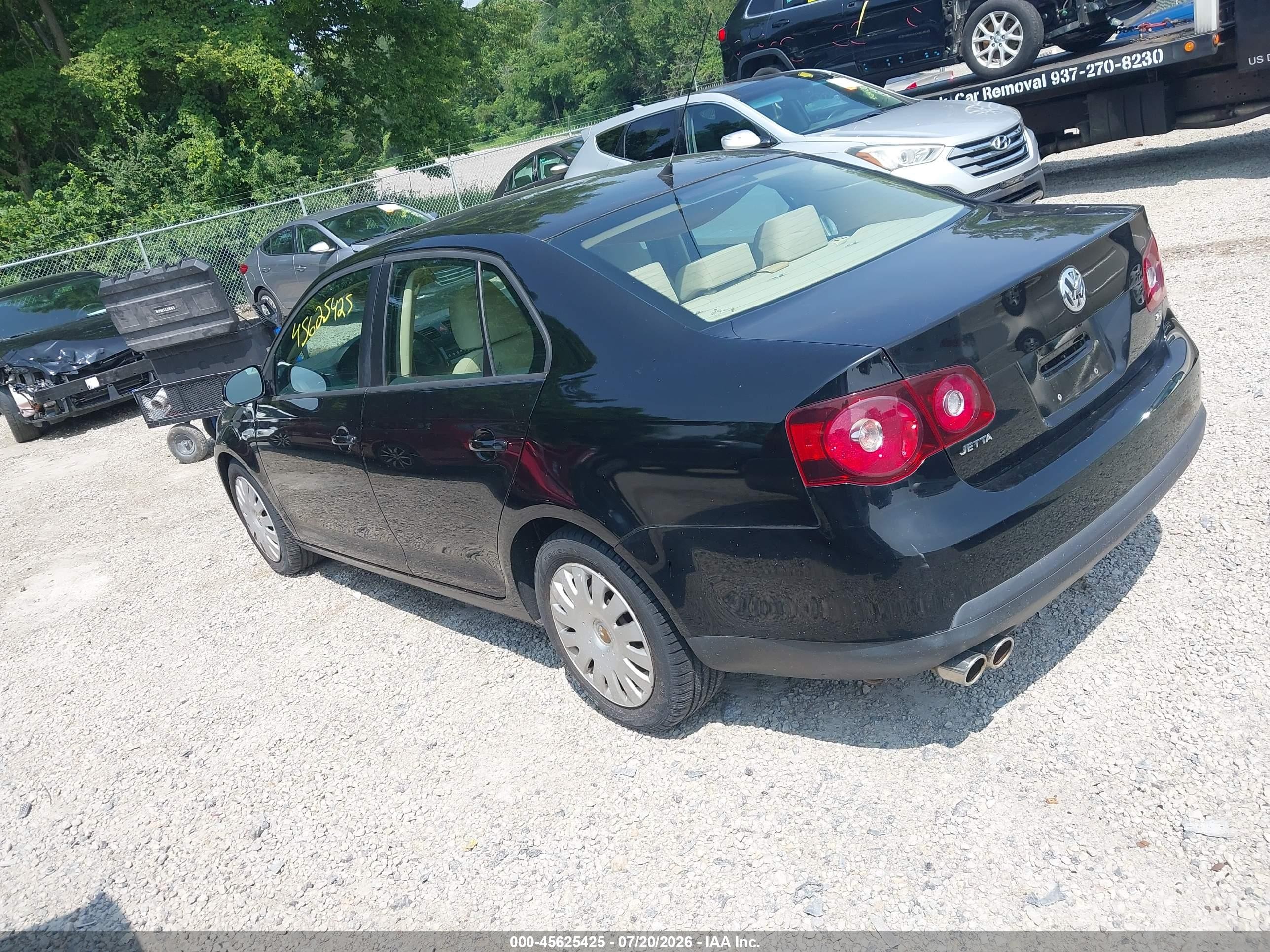 2009 Volkswagen Jetta S Black vin: 3VWJM71K49M028070