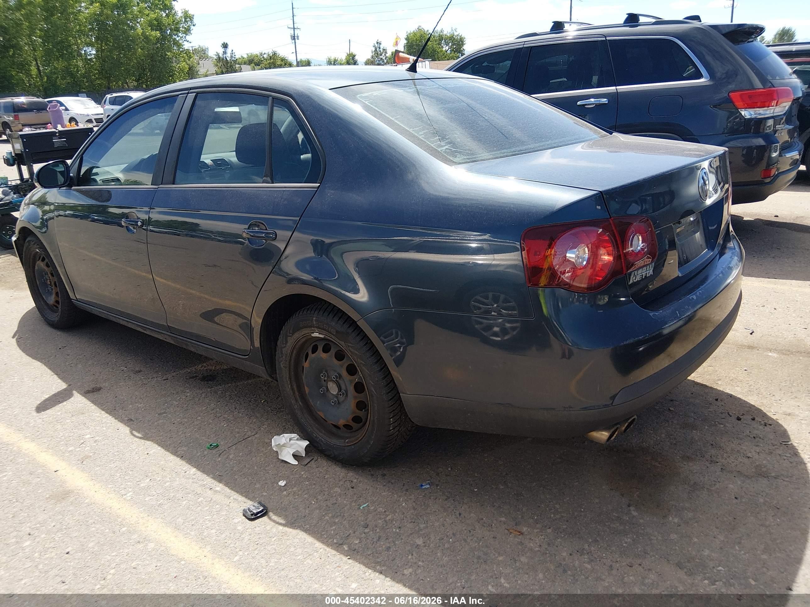 2008 Volkswagen Jetta S Серый vin: 3VWJM71K58M031803